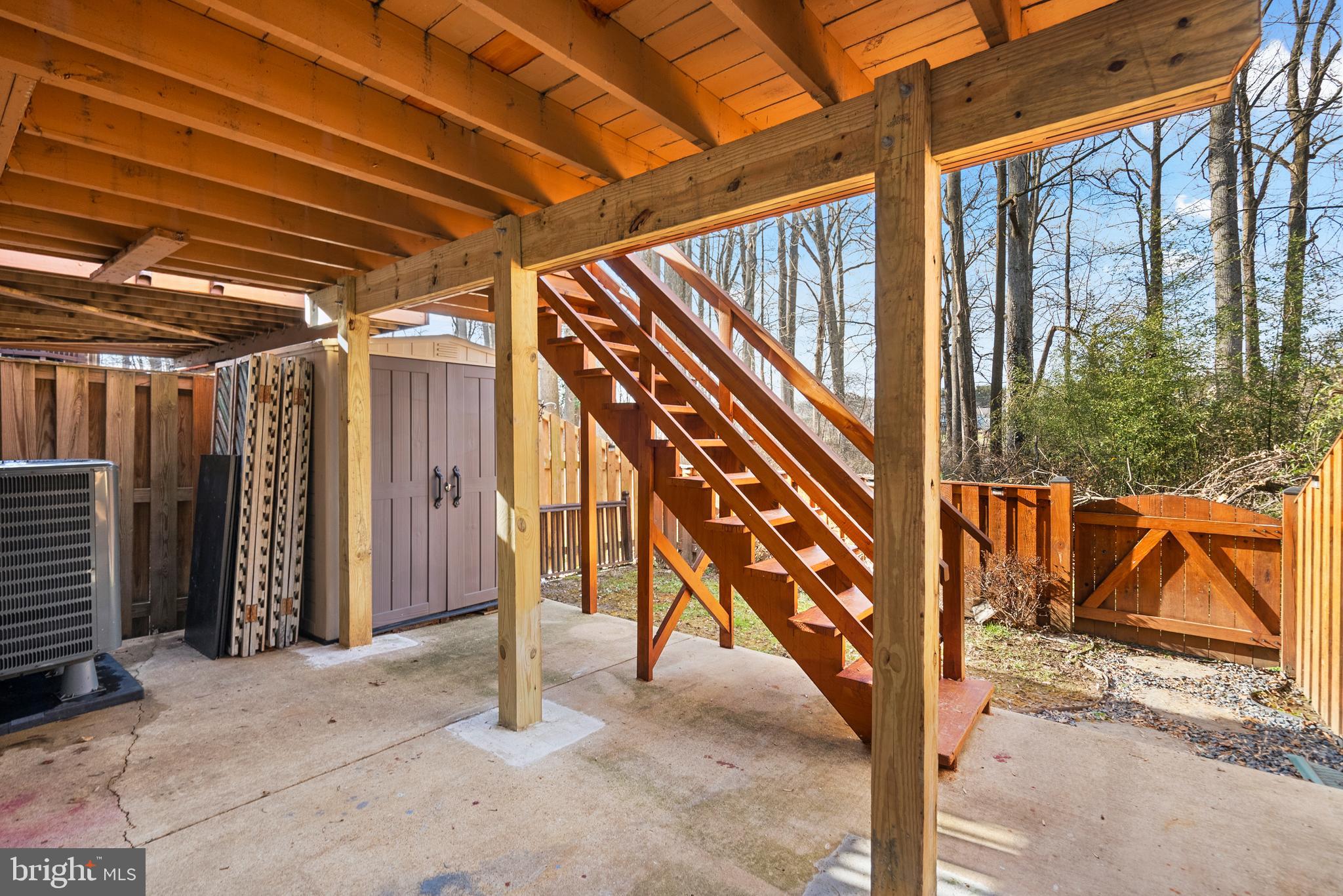 GUNNERS LAKE VILLAGE - Residential
