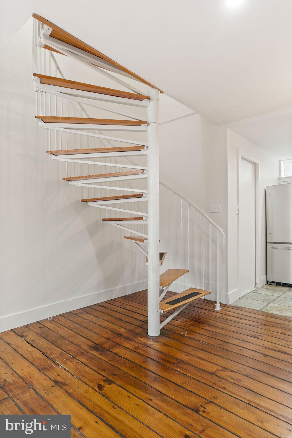 WASHINGTON SQ WEST - Residential Lease
