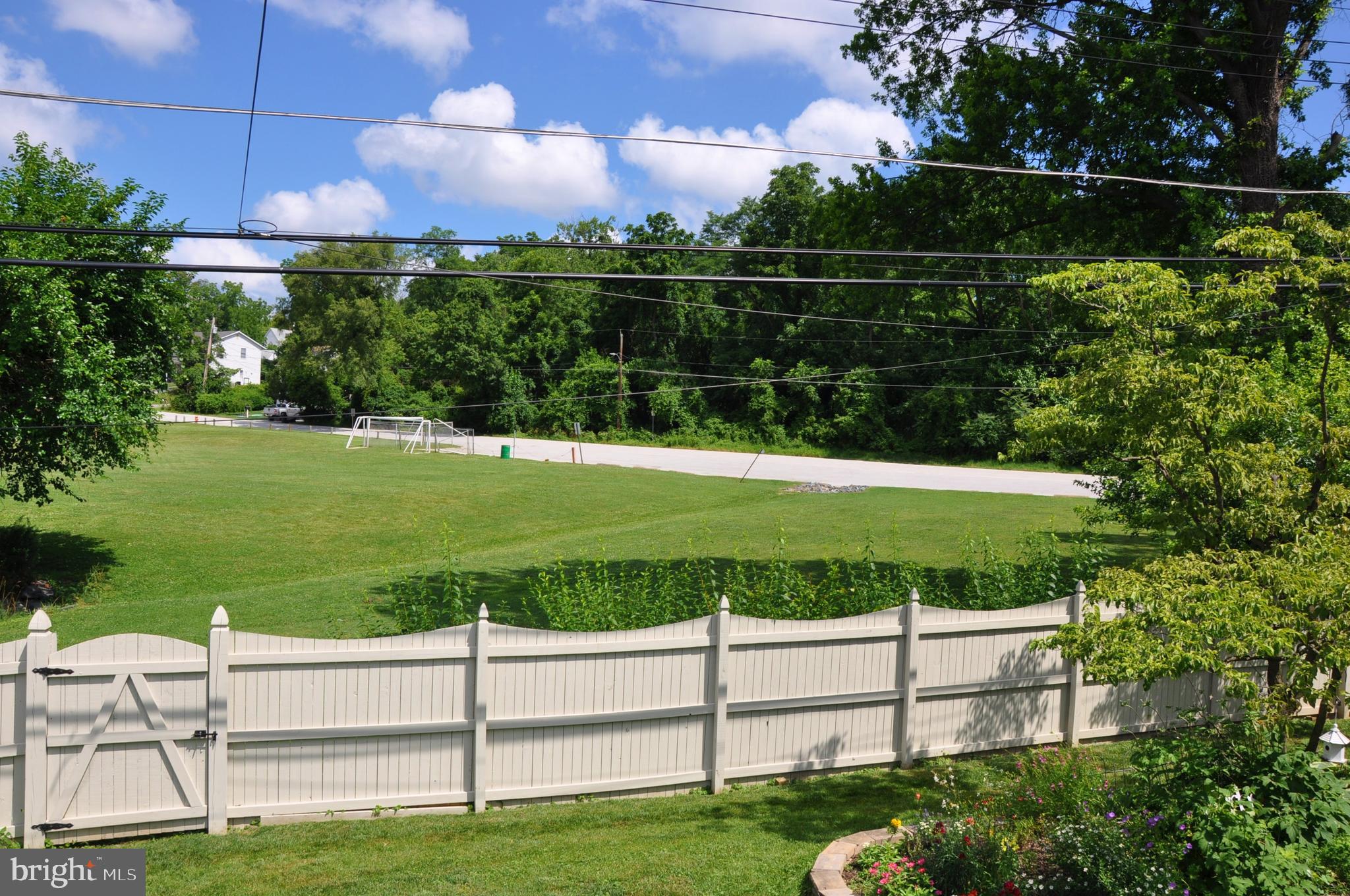 ORCHARD HILLS - Residential