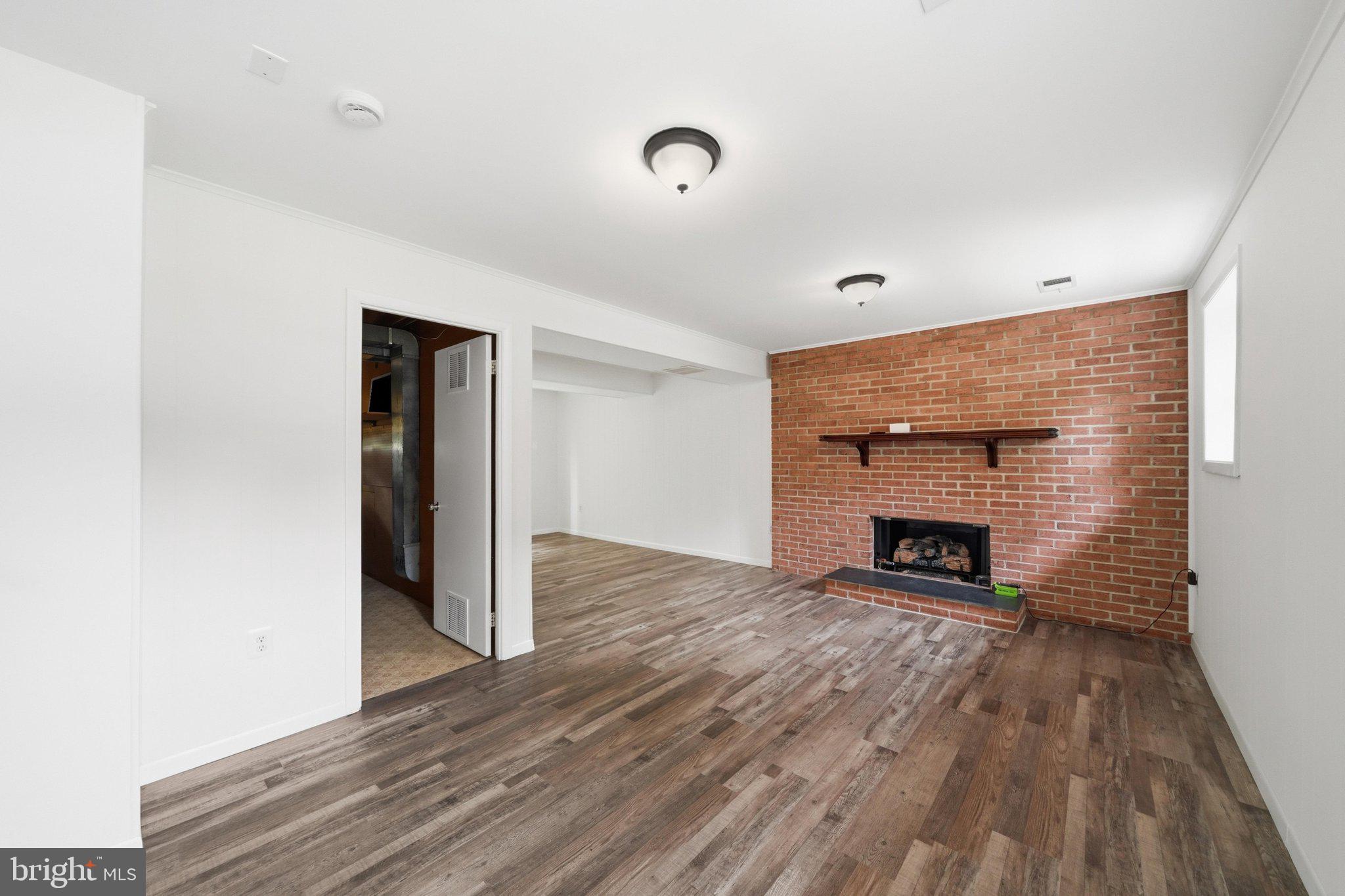 DAMASCUS TERRACE - Residential