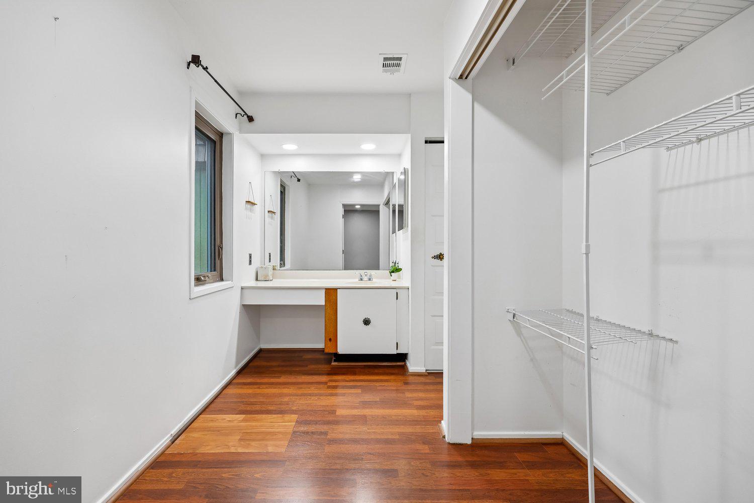 HIGHFIELD - Residential