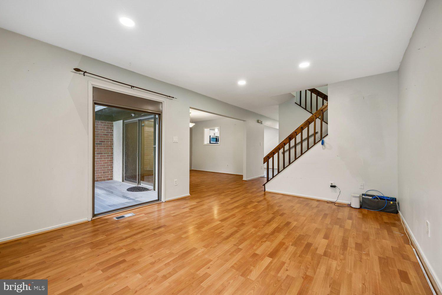 HIGHFIELD - Residential