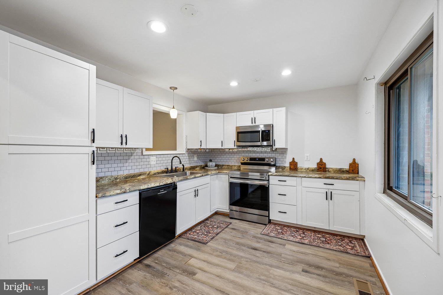 HIGHFIELD - Residential