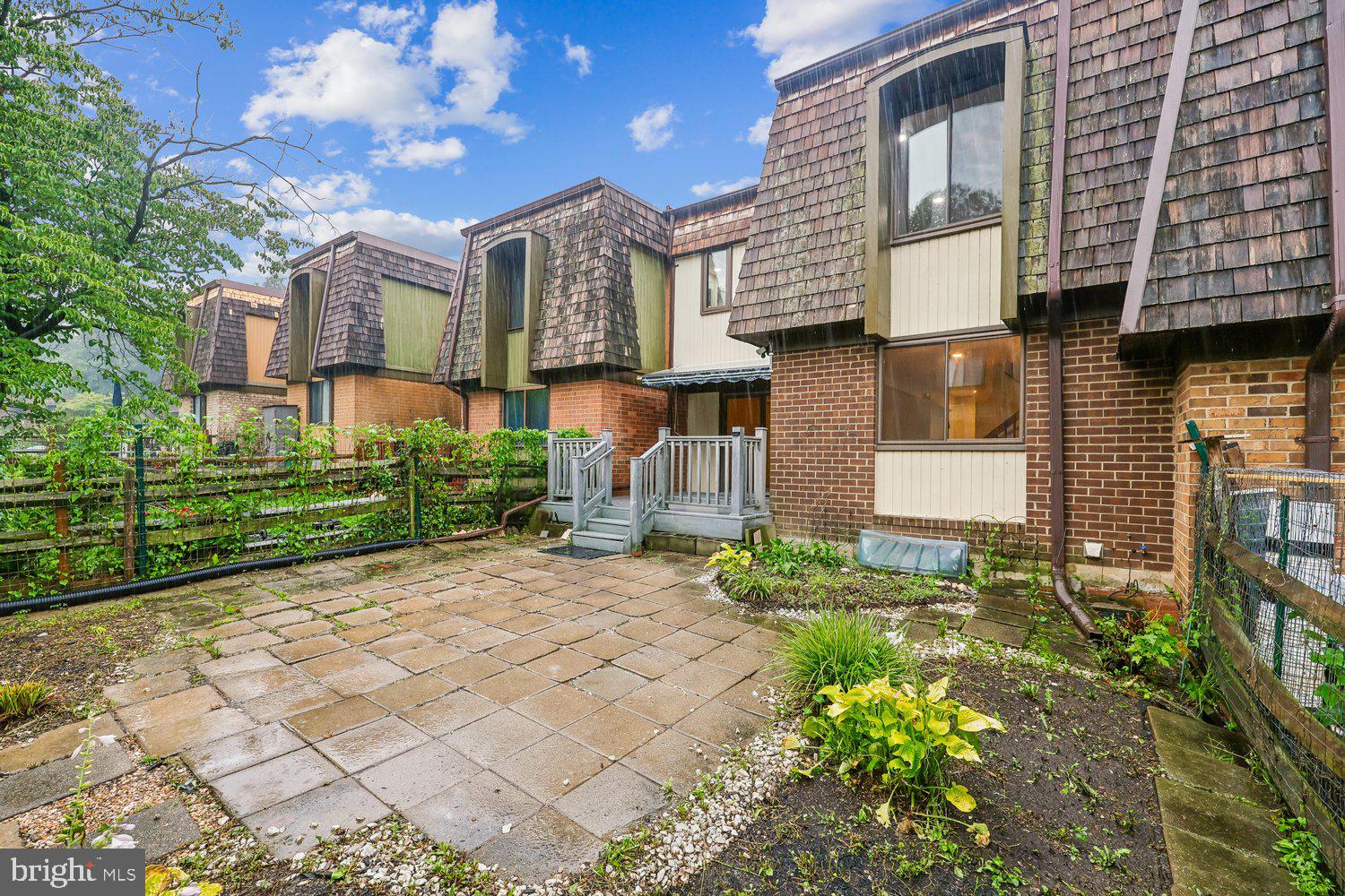 HIGHFIELD - Residential