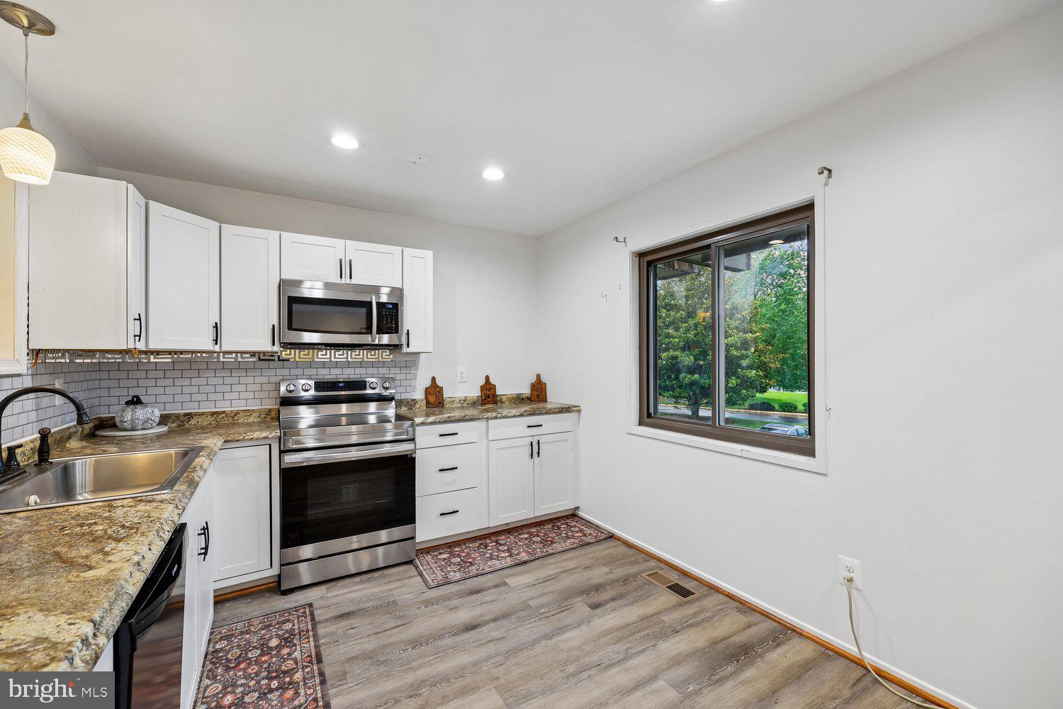 HIGHFIELD - Residential