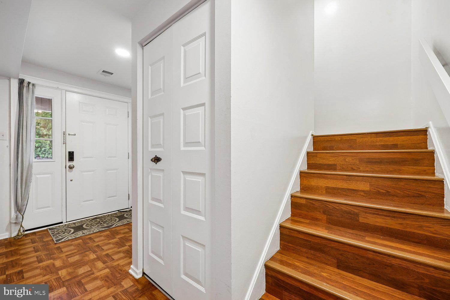 HIGHFIELD - Residential