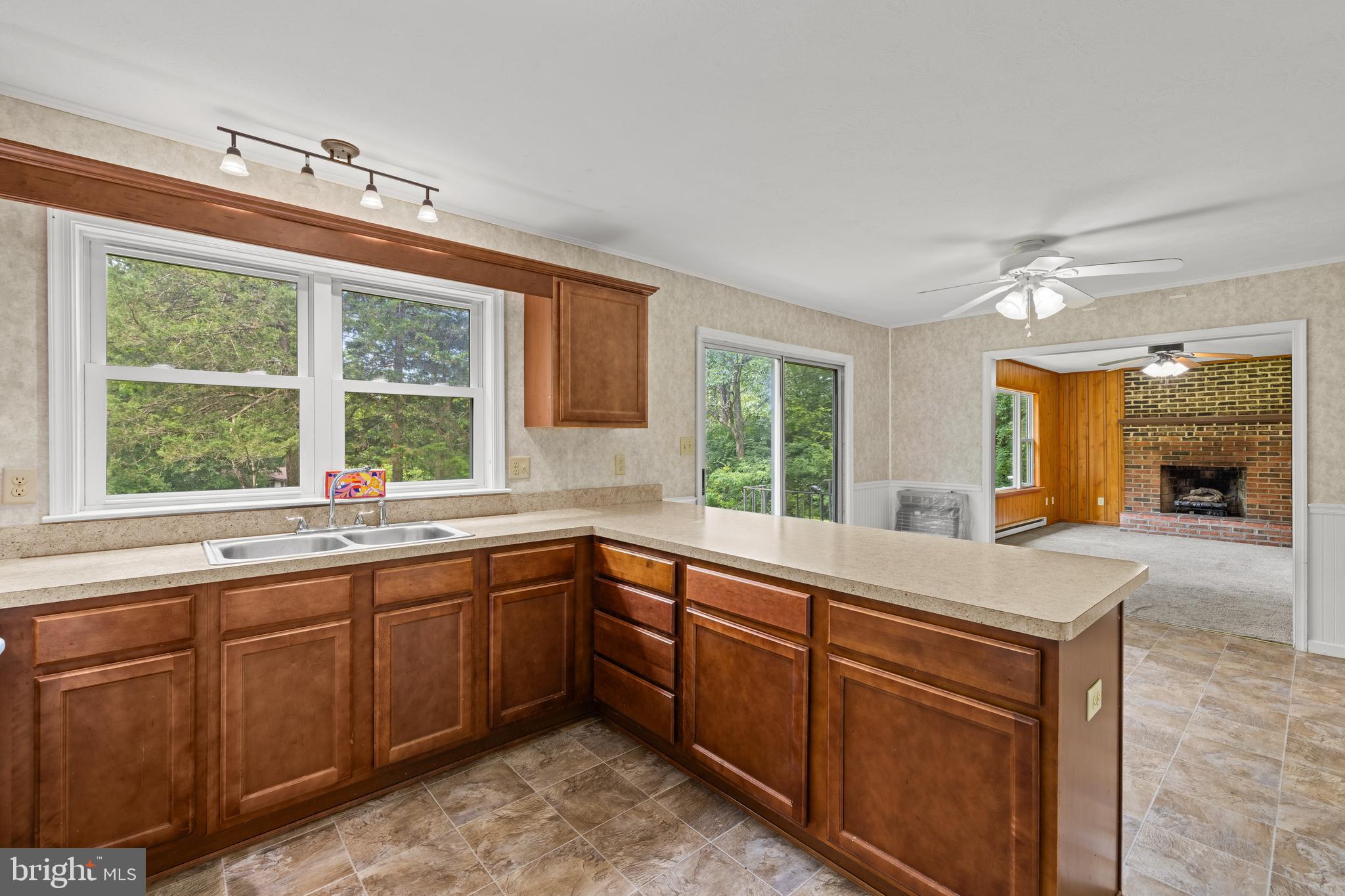FLEMING PARK - Residential