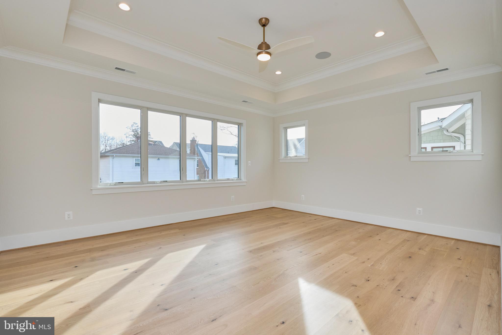 LYON PARK - Residential