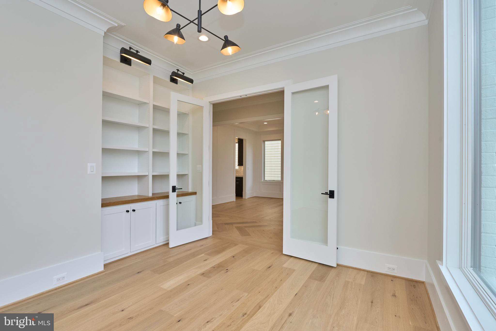 LYON PARK - Residential