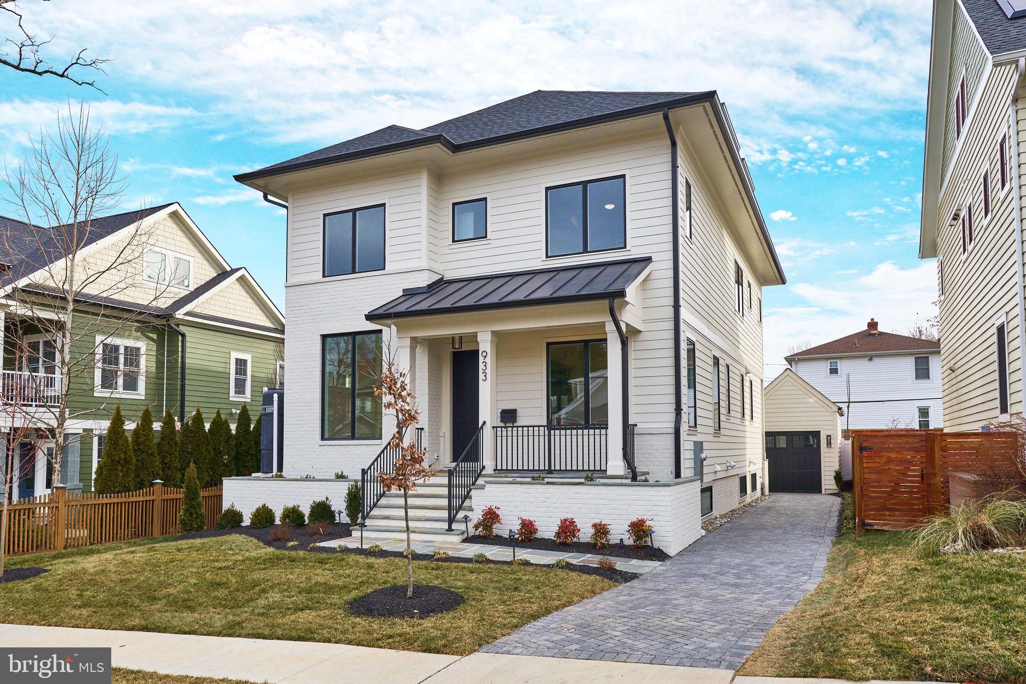 M-R Custom Homes presents this incredible opportunity to build the house of your dreams on a flat, 5,478 square foot lot in the heart of Lyon Park, just a few blocks from all things Clarendon. Choose from one of the builder's available house plans or bring your own ideas and work with the builder's architect and design team to design a custom home that's right for you. Listing photos are of another home built by M-R Custom Homes recently that fits on this lot. List price reflects the price to build that house on this lot, but changes can be made. Contact the primary listing agent today to discuss the process, walk the lot, see available house plans, or meet with the builder.