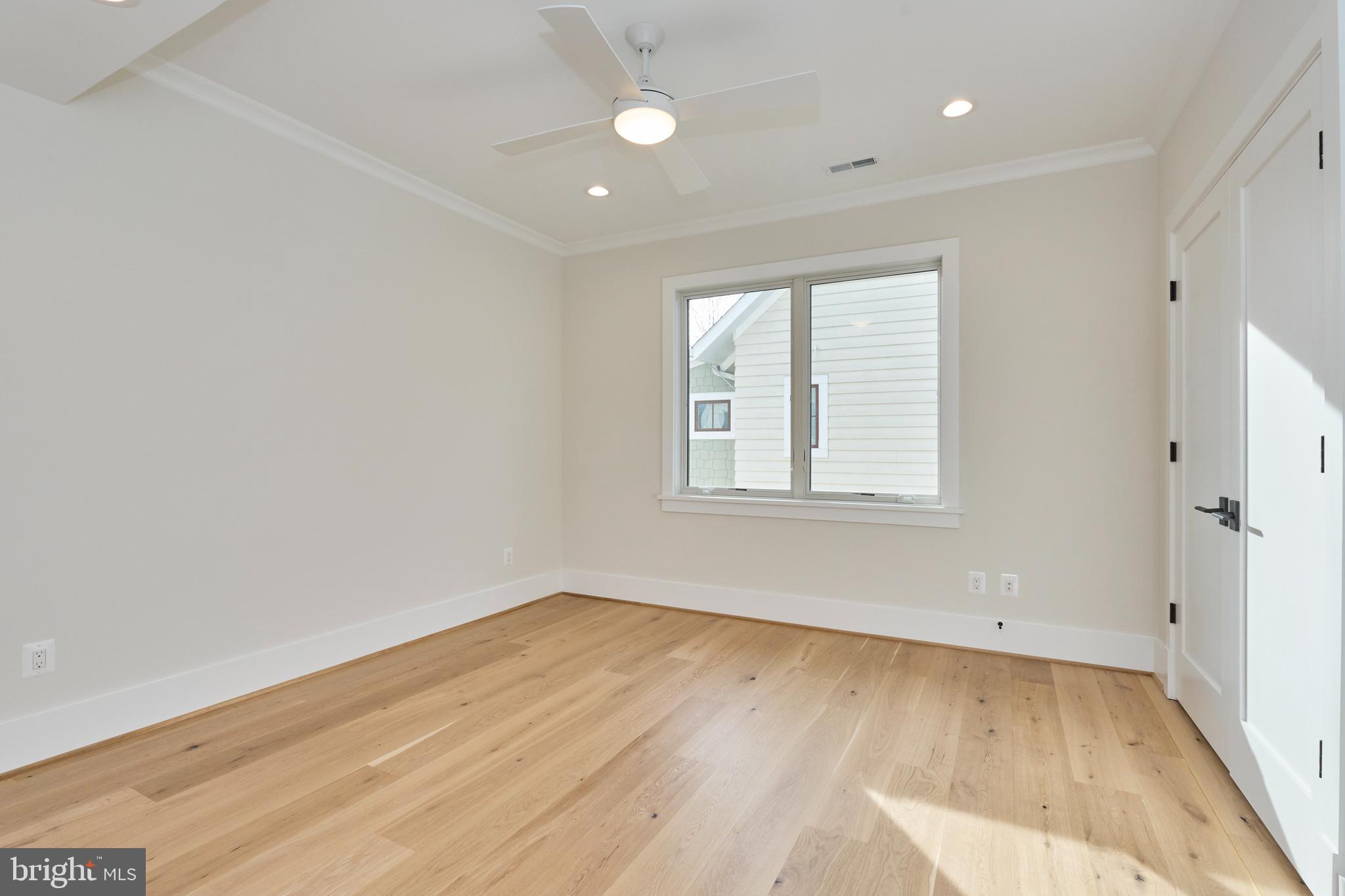LYON PARK - Residential