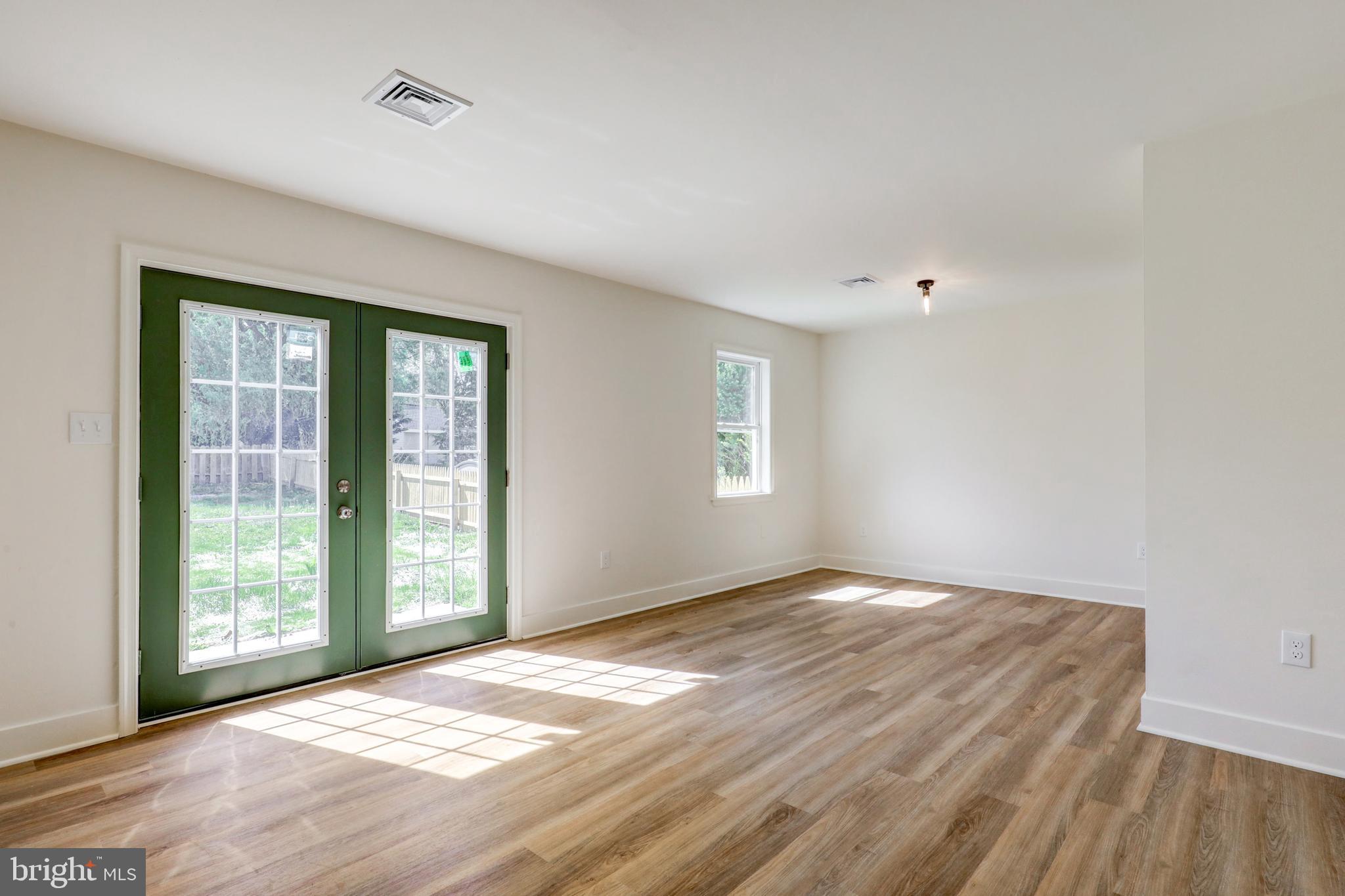 WARWICK TWP - Residential