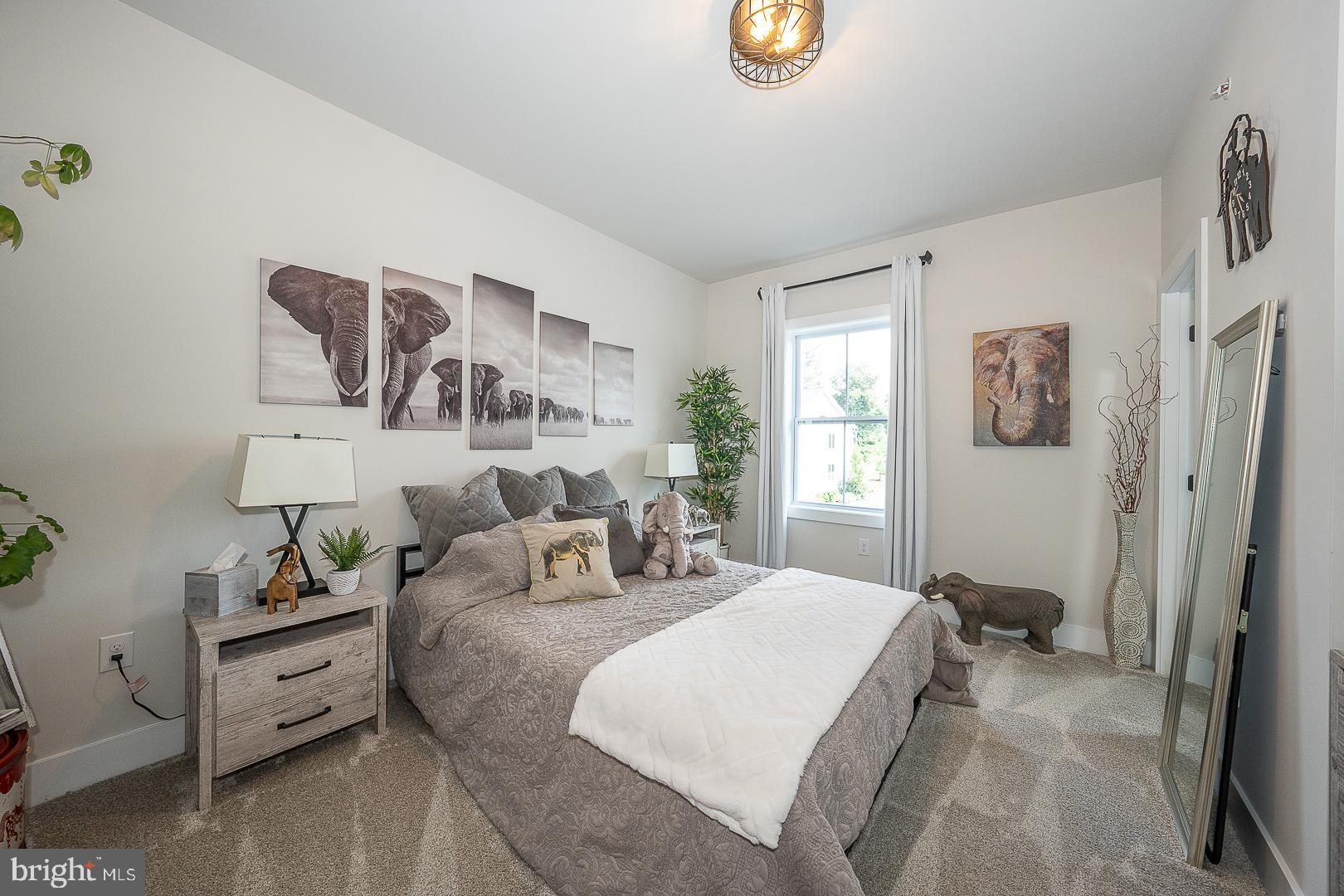 CREEKSIDE AT BLUE BELL - Residential