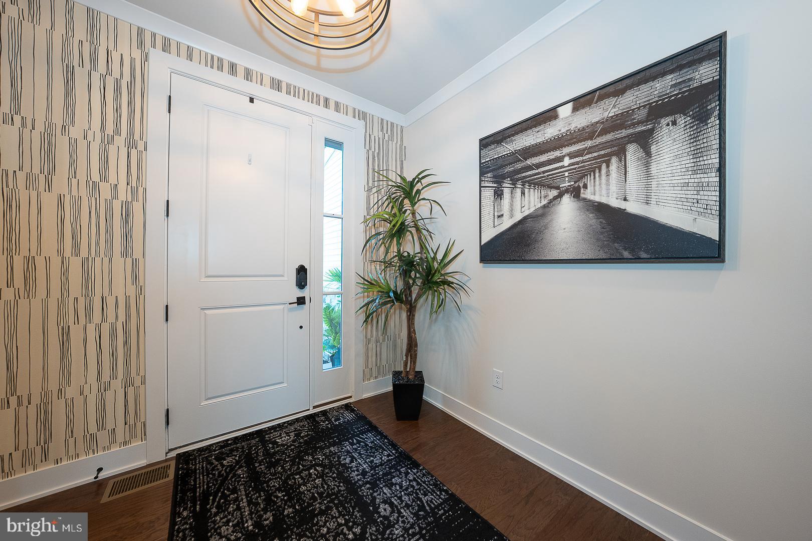 CREEKSIDE AT BLUE BELL - Residential
