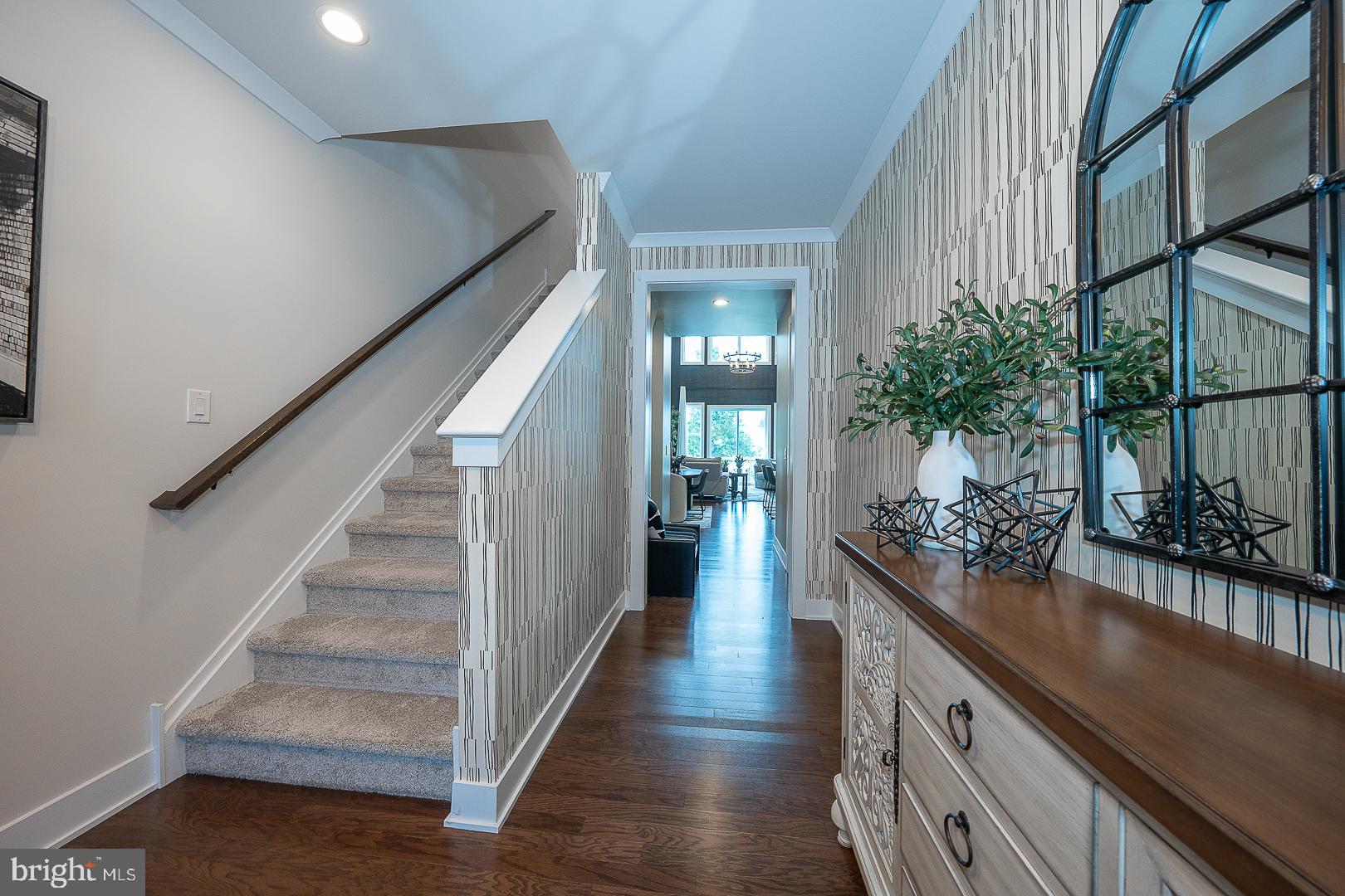 CREEKSIDE AT BLUE BELL - Residential