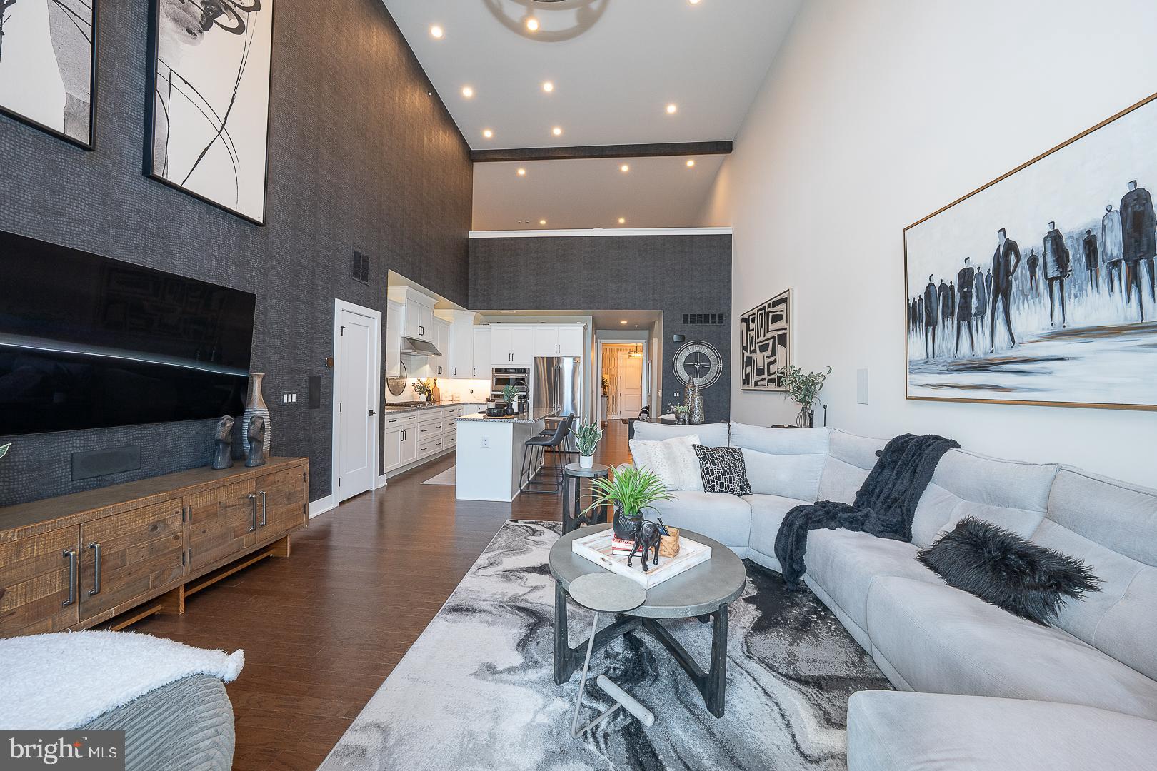 CREEKSIDE AT BLUE BELL - Residential