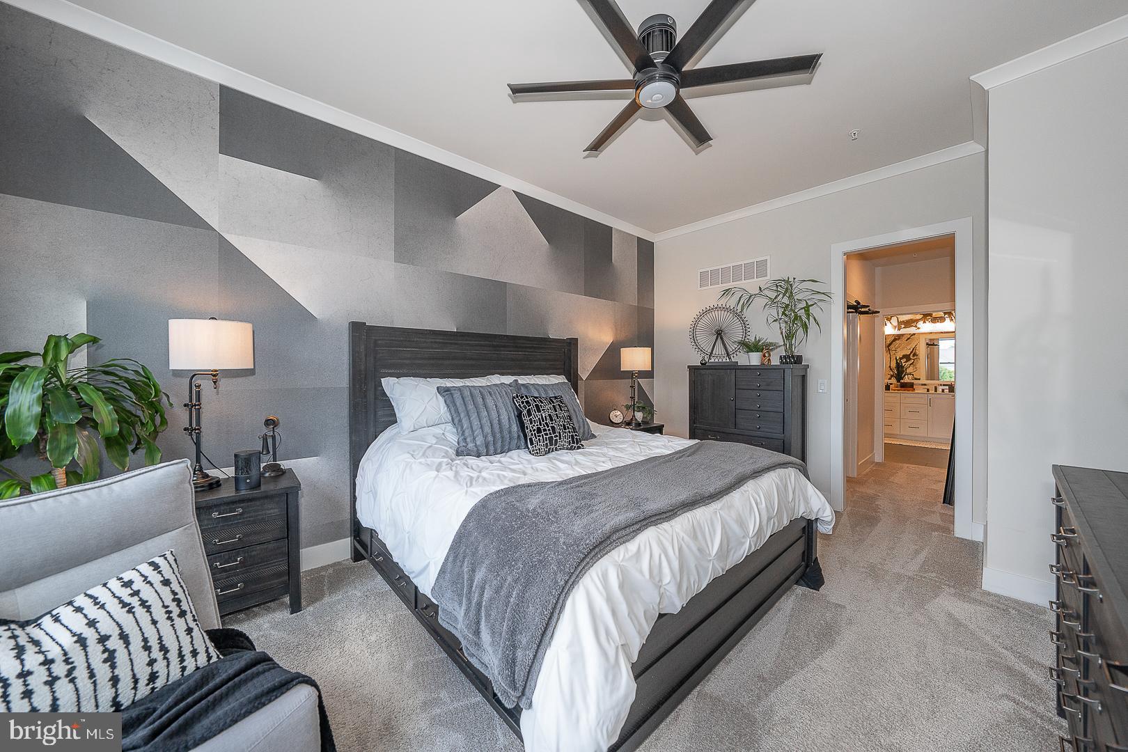 CREEKSIDE AT BLUE BELL - Residential