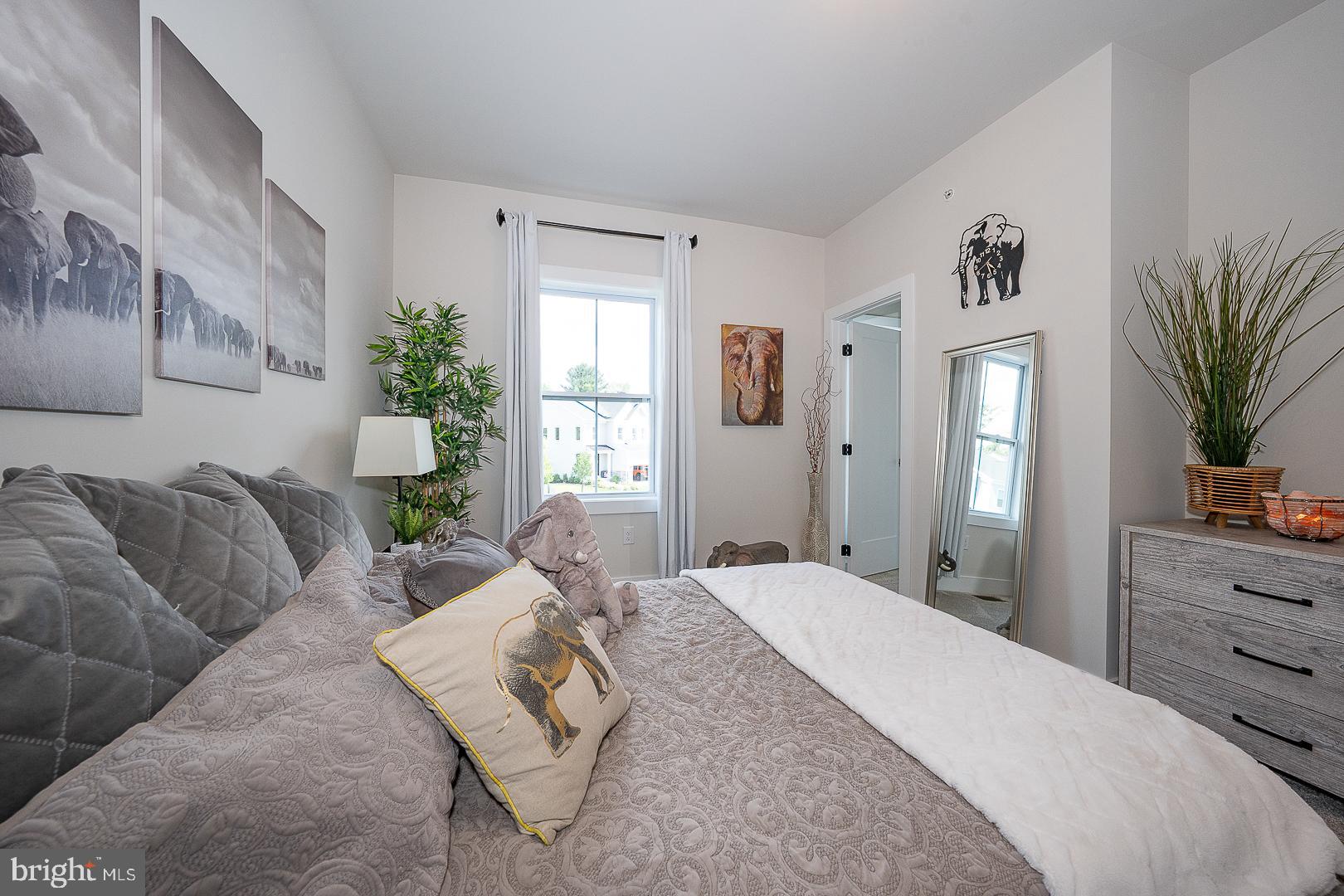 CREEKSIDE AT BLUE BELL - Residential