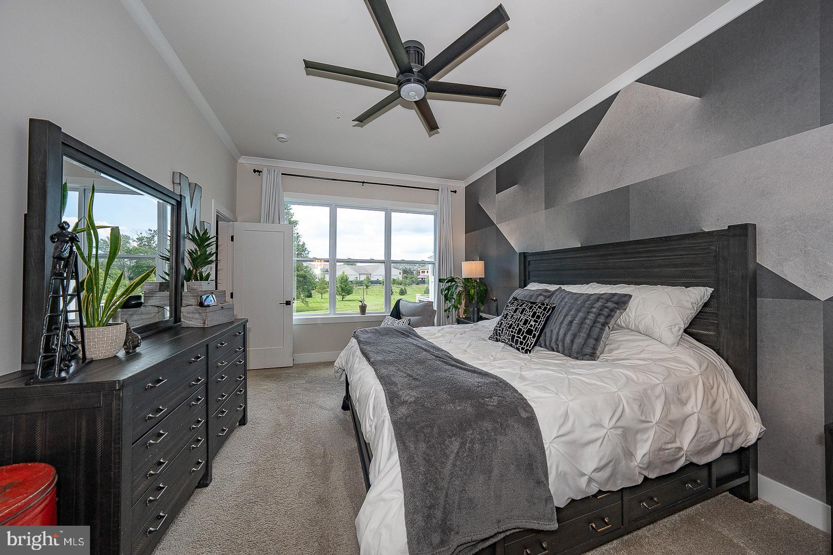 CREEKSIDE AT BLUE BELL - Residential