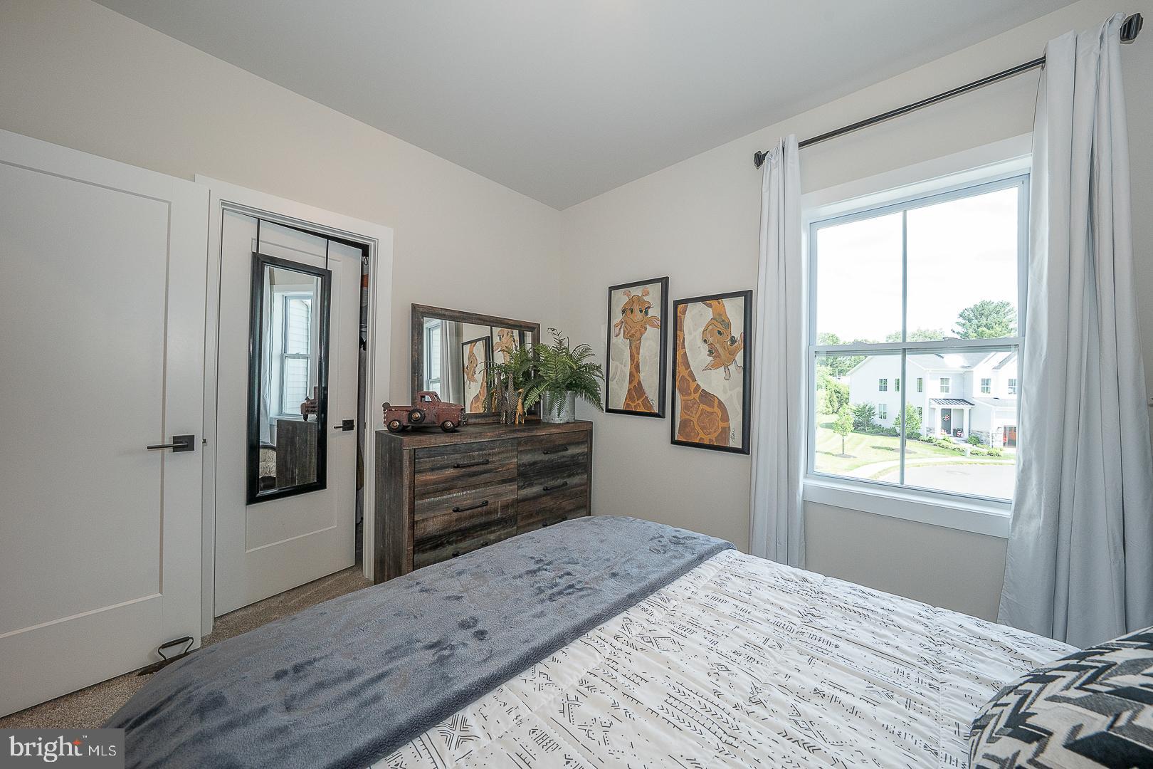 CREEKSIDE AT BLUE BELL - Residential