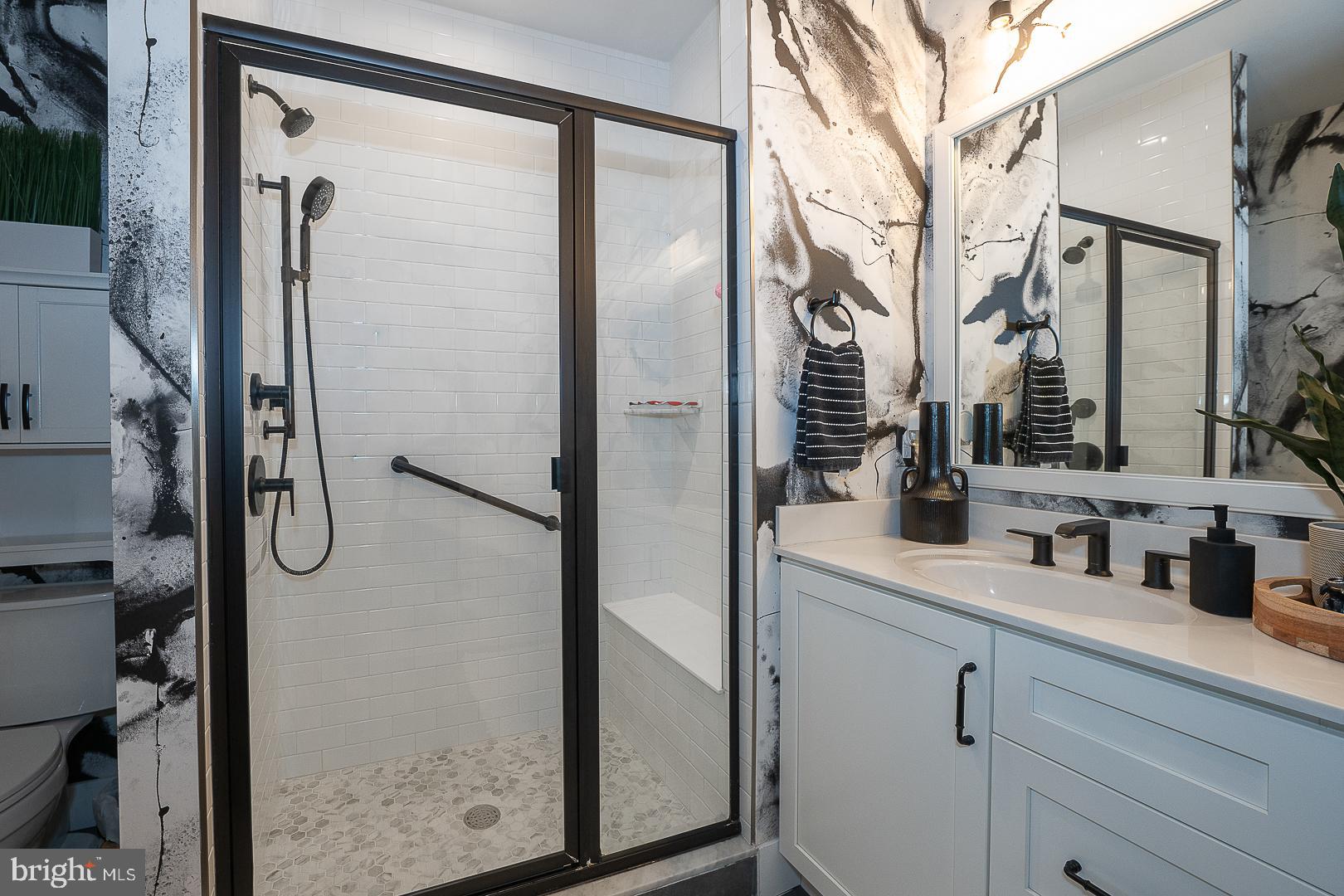CREEKSIDE AT BLUE BELL - Residential