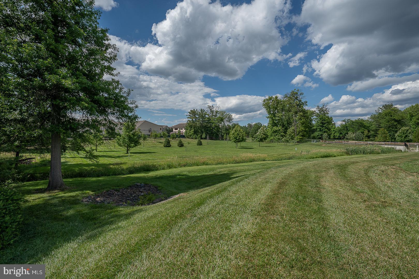 CREEKSIDE AT BLUE BELL - Residential