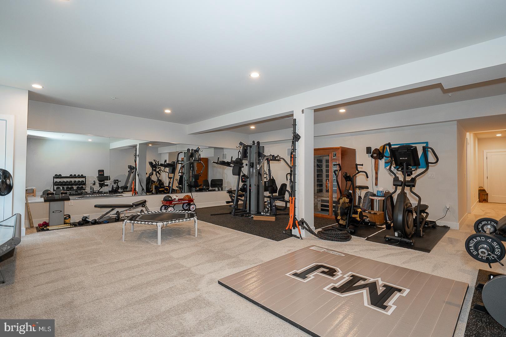 CREEKSIDE AT BLUE BELL - Residential