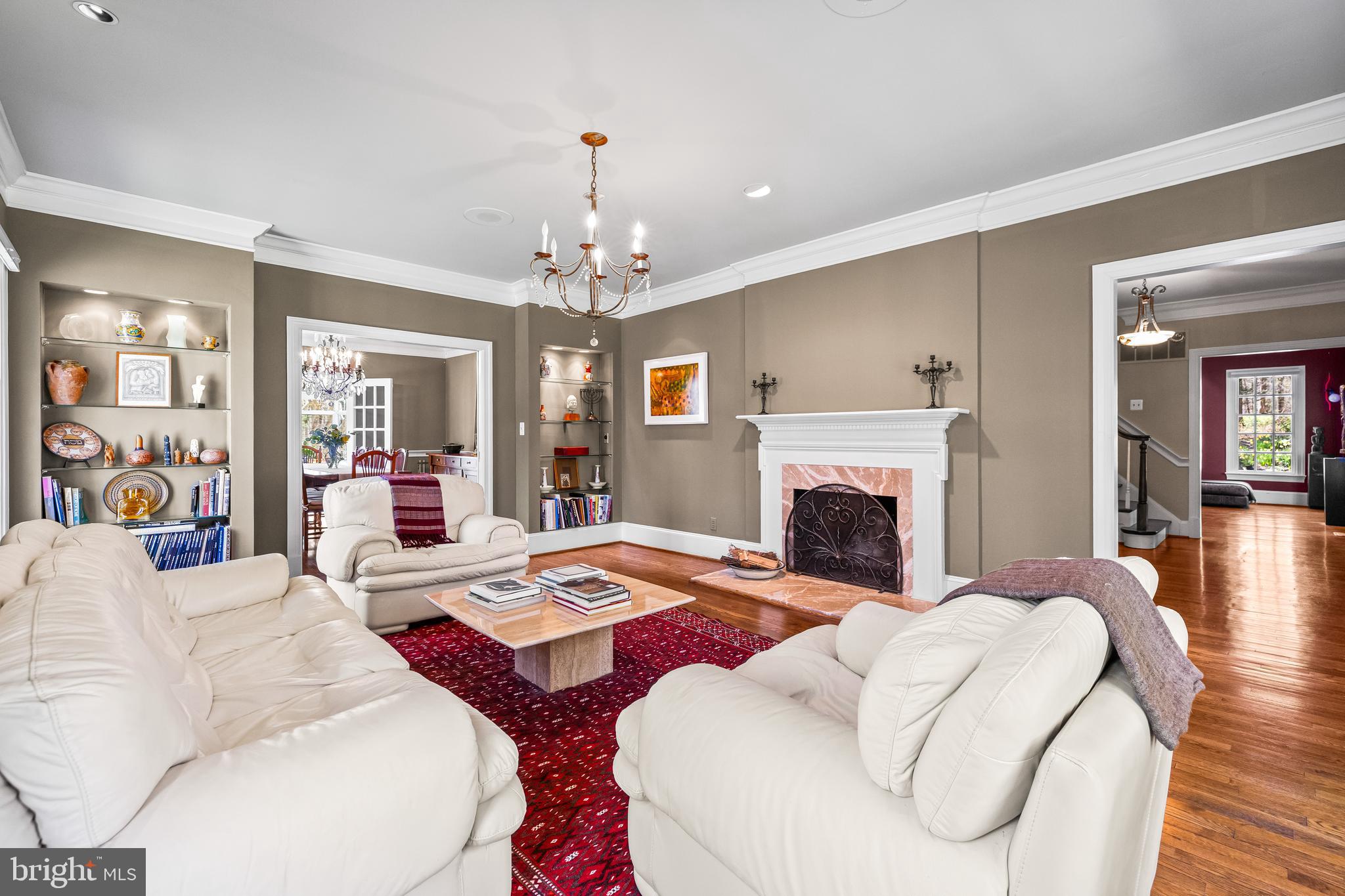 FALLSWOOD - Residential