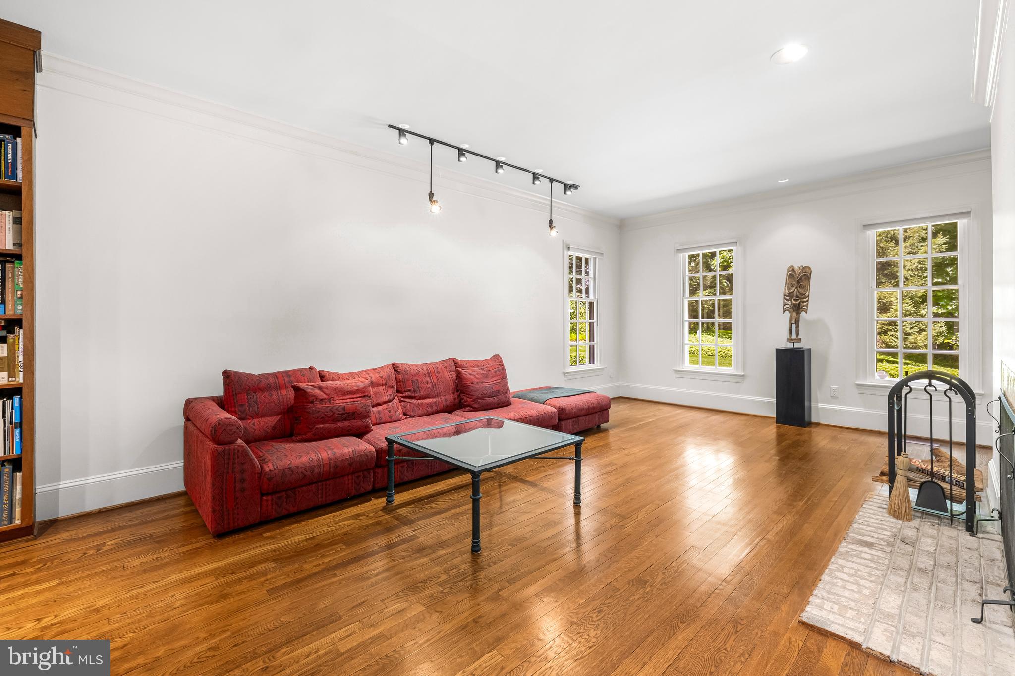 FALLSWOOD - Residential