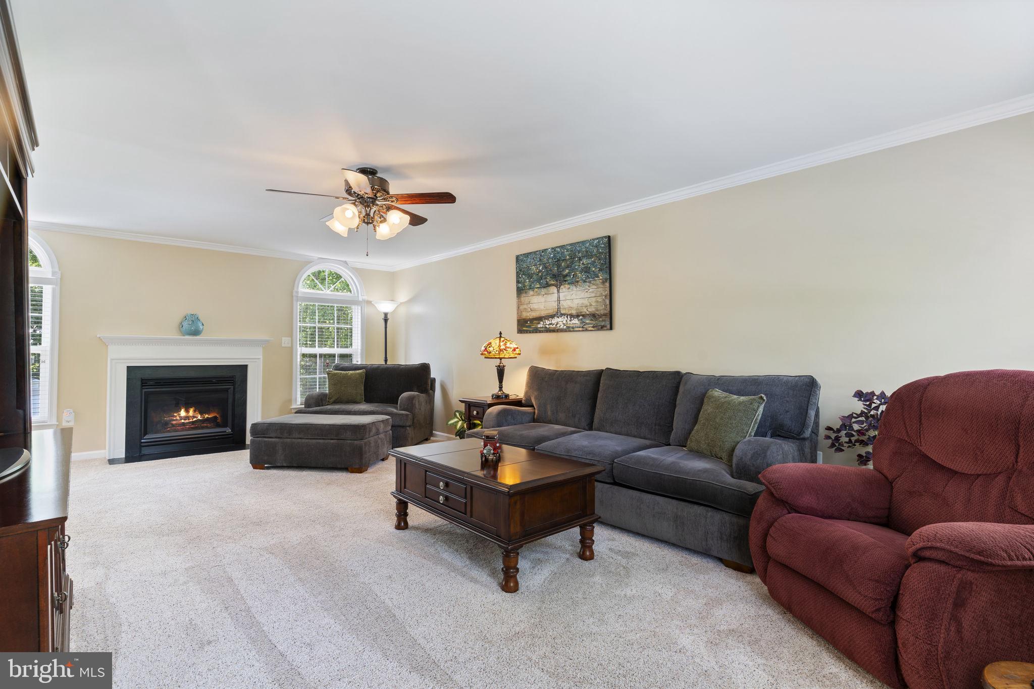 CROSS POINT - Residential