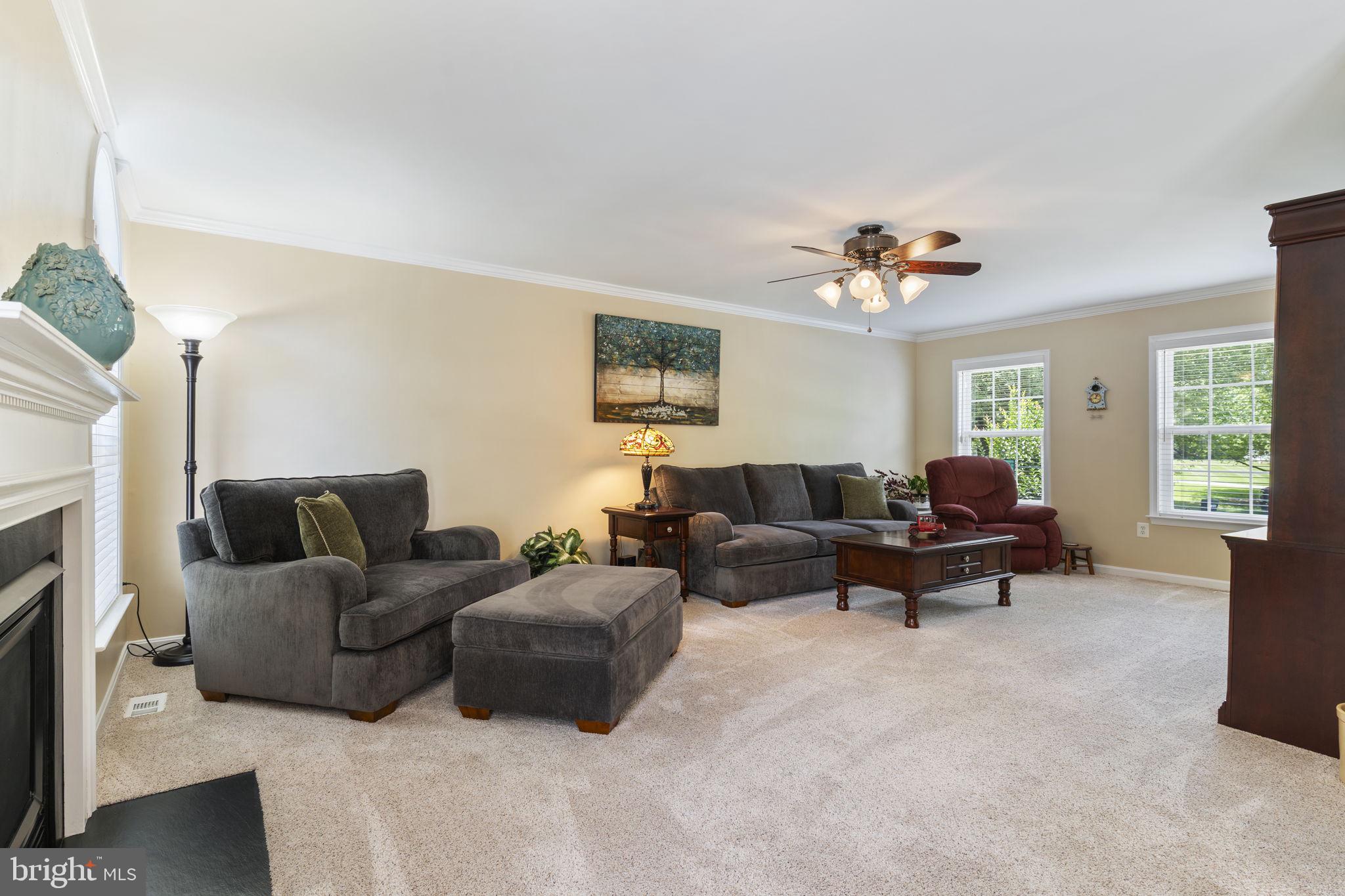 CROSS POINT - Residential