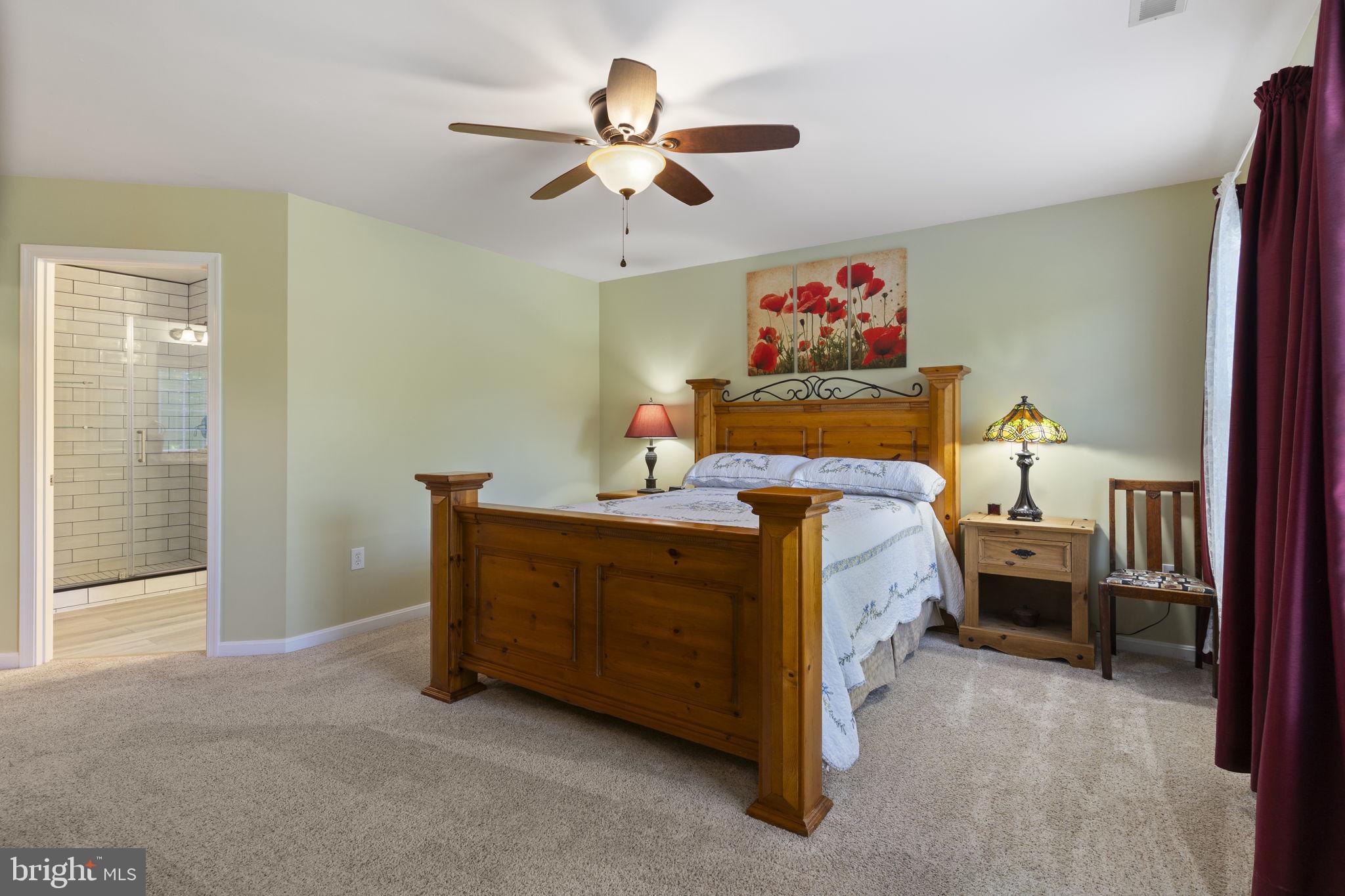 CROSS POINT - Residential