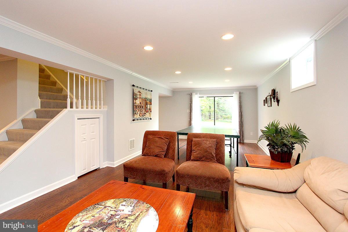 PLEASANT RIDGE - Residential