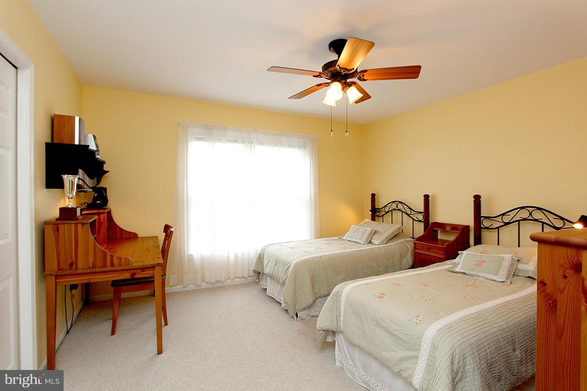 PLEASANT RIDGE - Residential