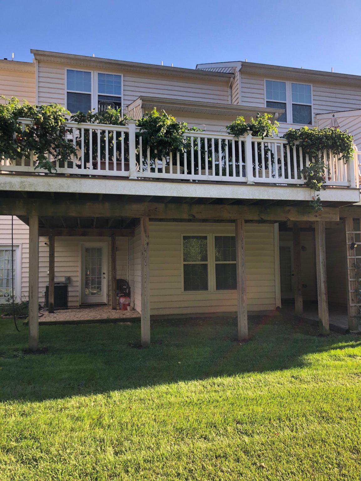 ROUND HILL - Residential
