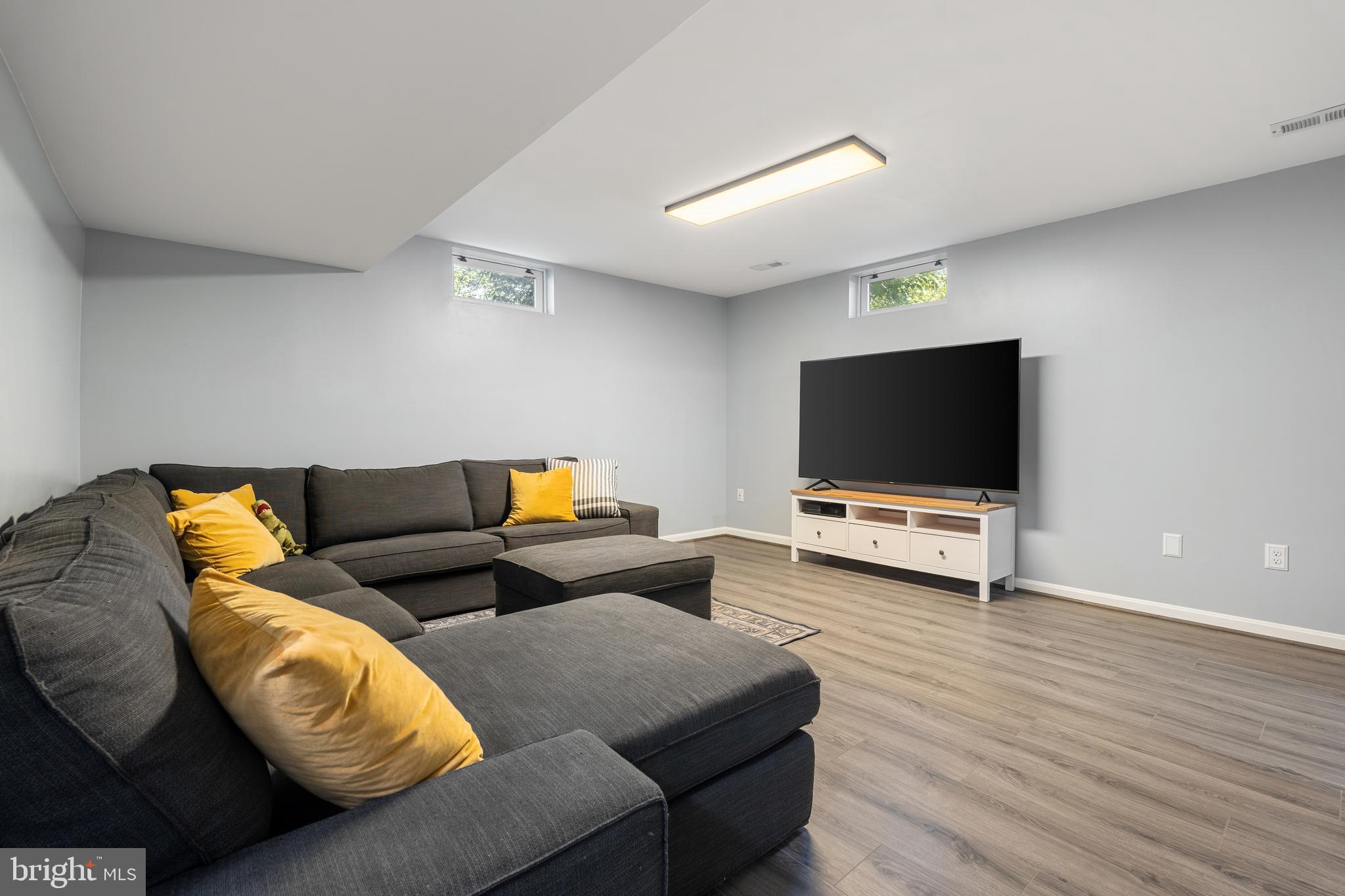 KINGSBROOK - Residential