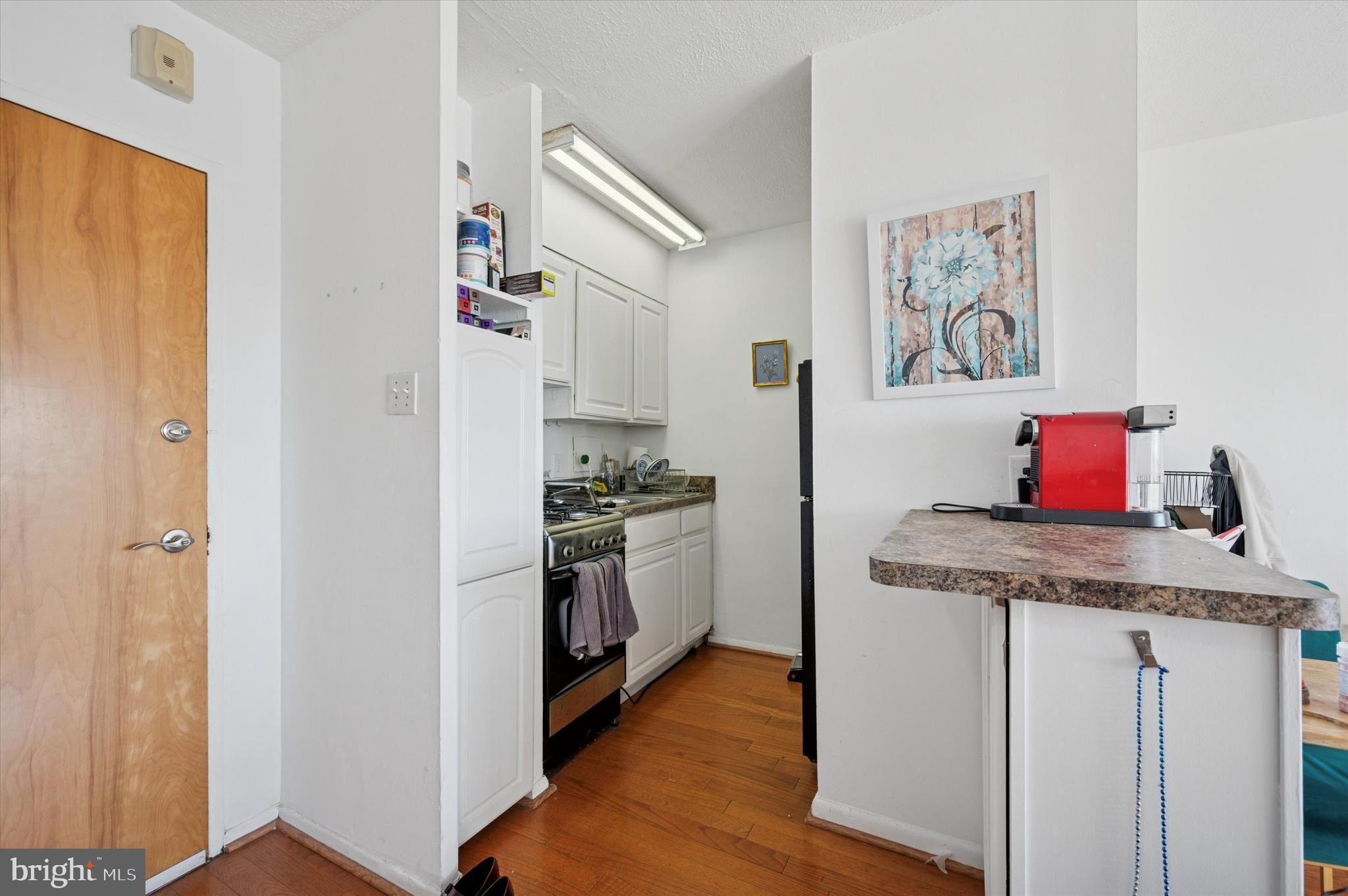 CENTER CITY - Residential Lease