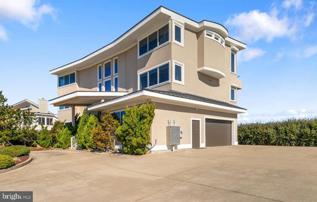 SANDBRIDGE BEACH - Residential