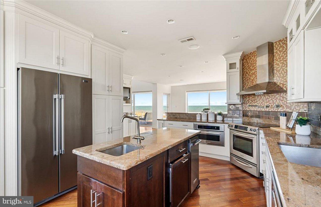 SANDBRIDGE BEACH - Residential