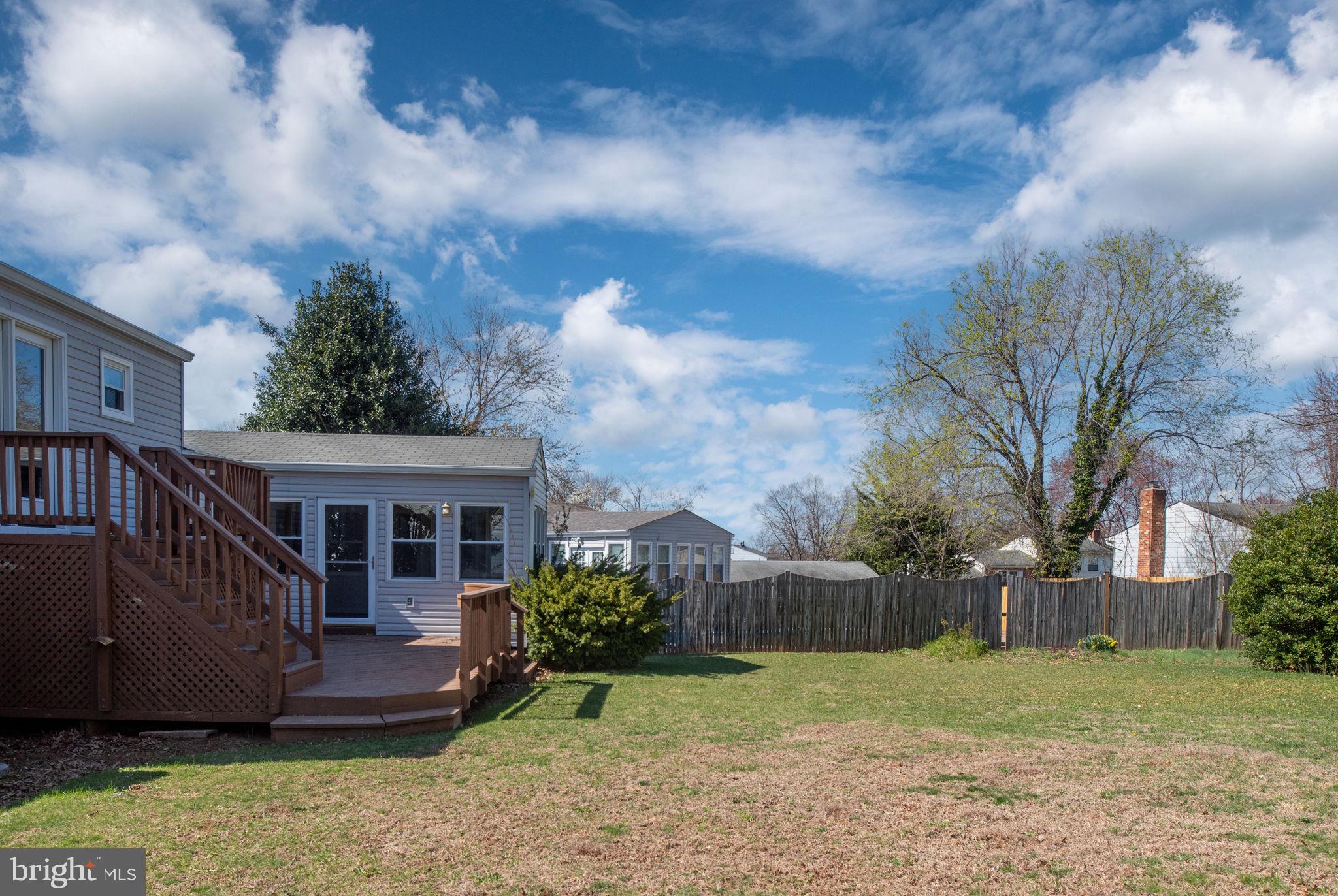 POINT OF WOODS - Residential