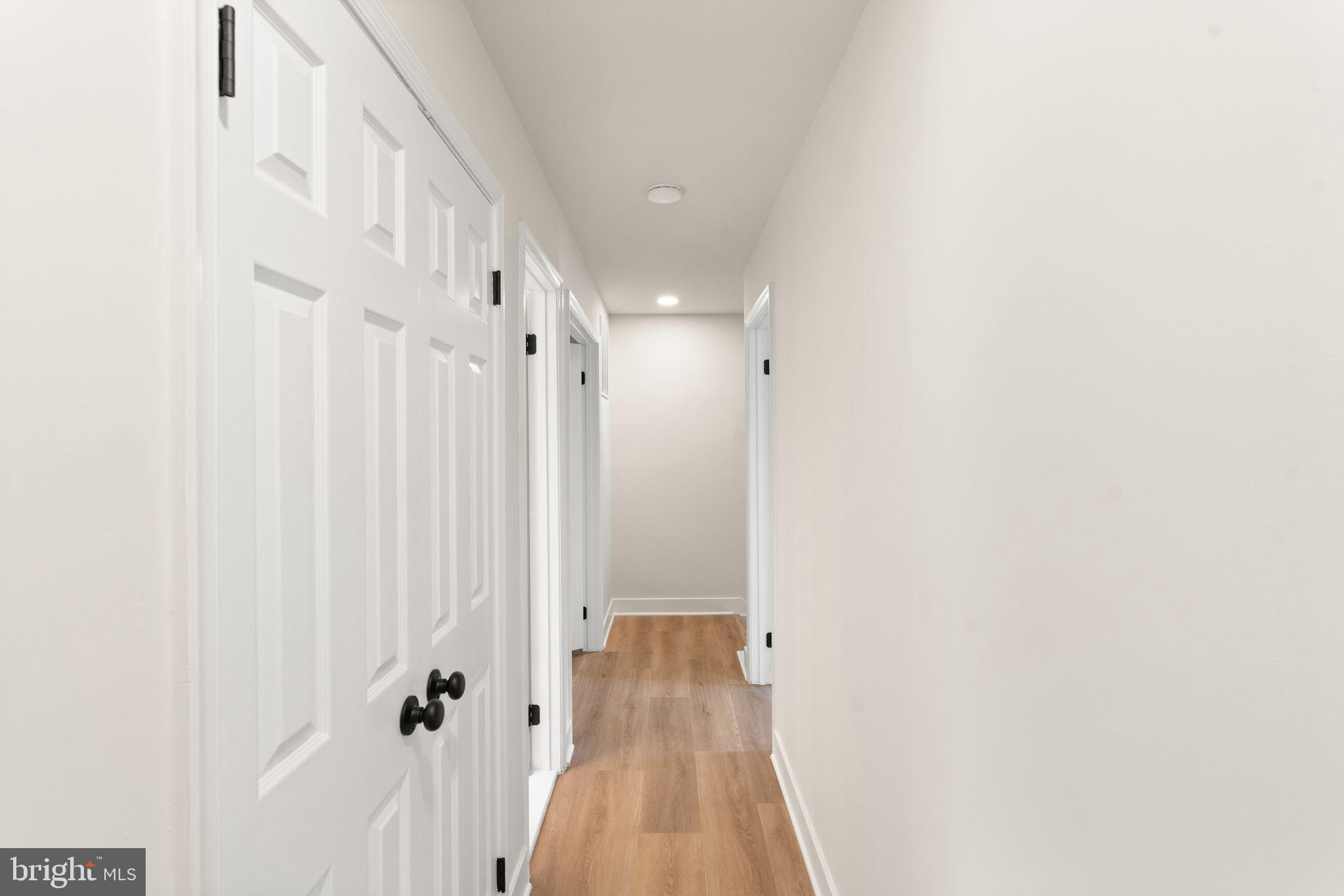 POPLAR TREE WOODS - Residential