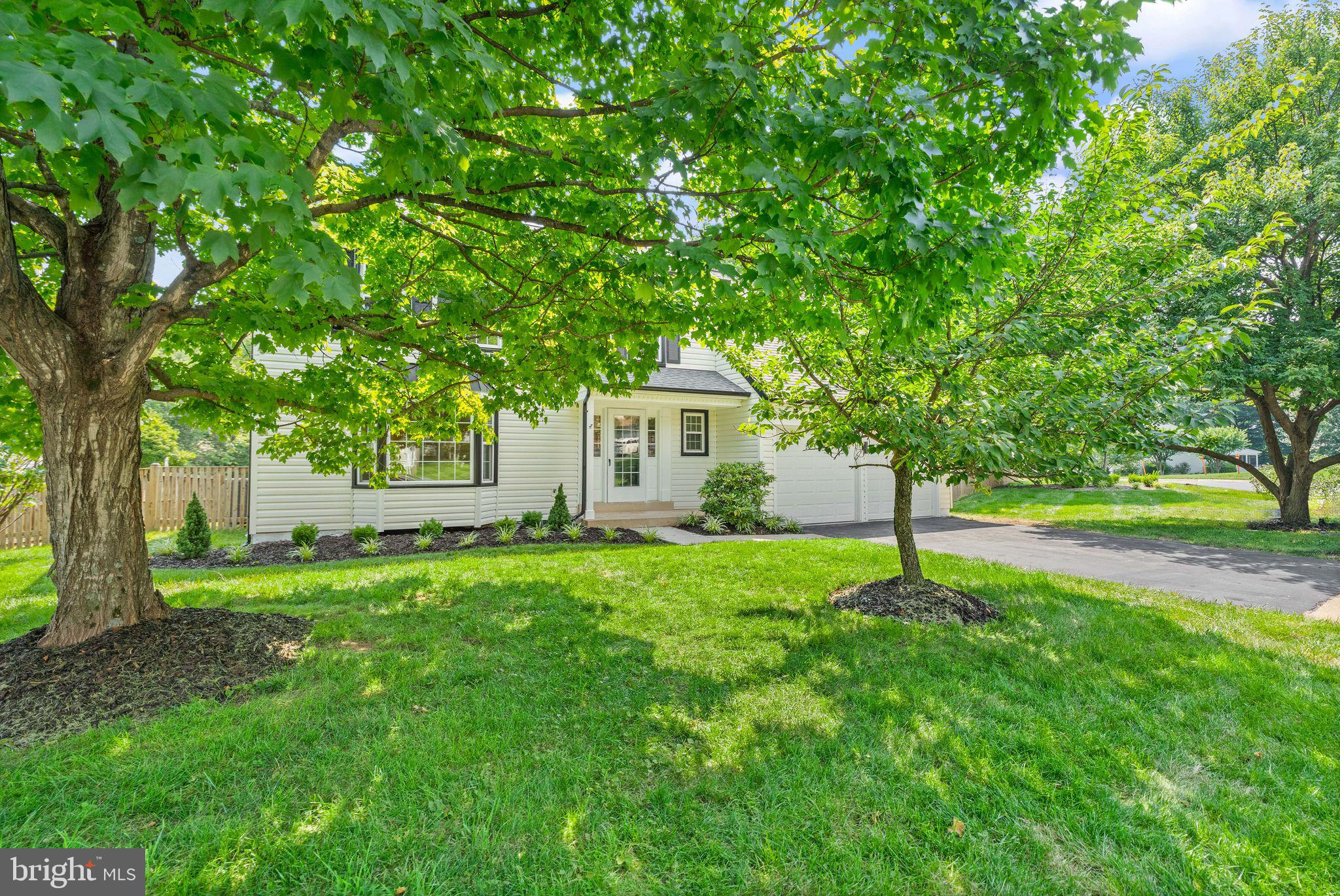 POPLAR TREE WOODS - Residential