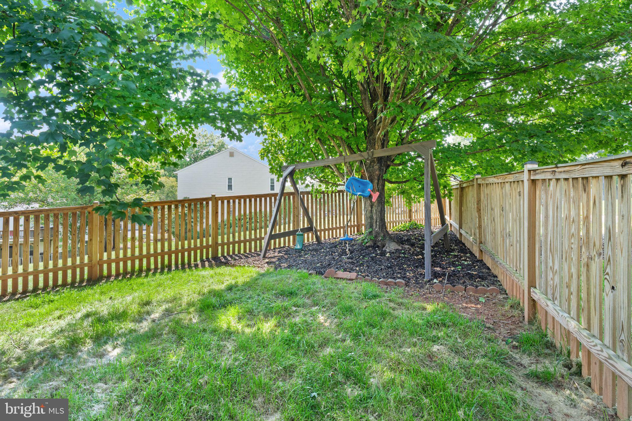 POPLAR TREE WOODS - Residential