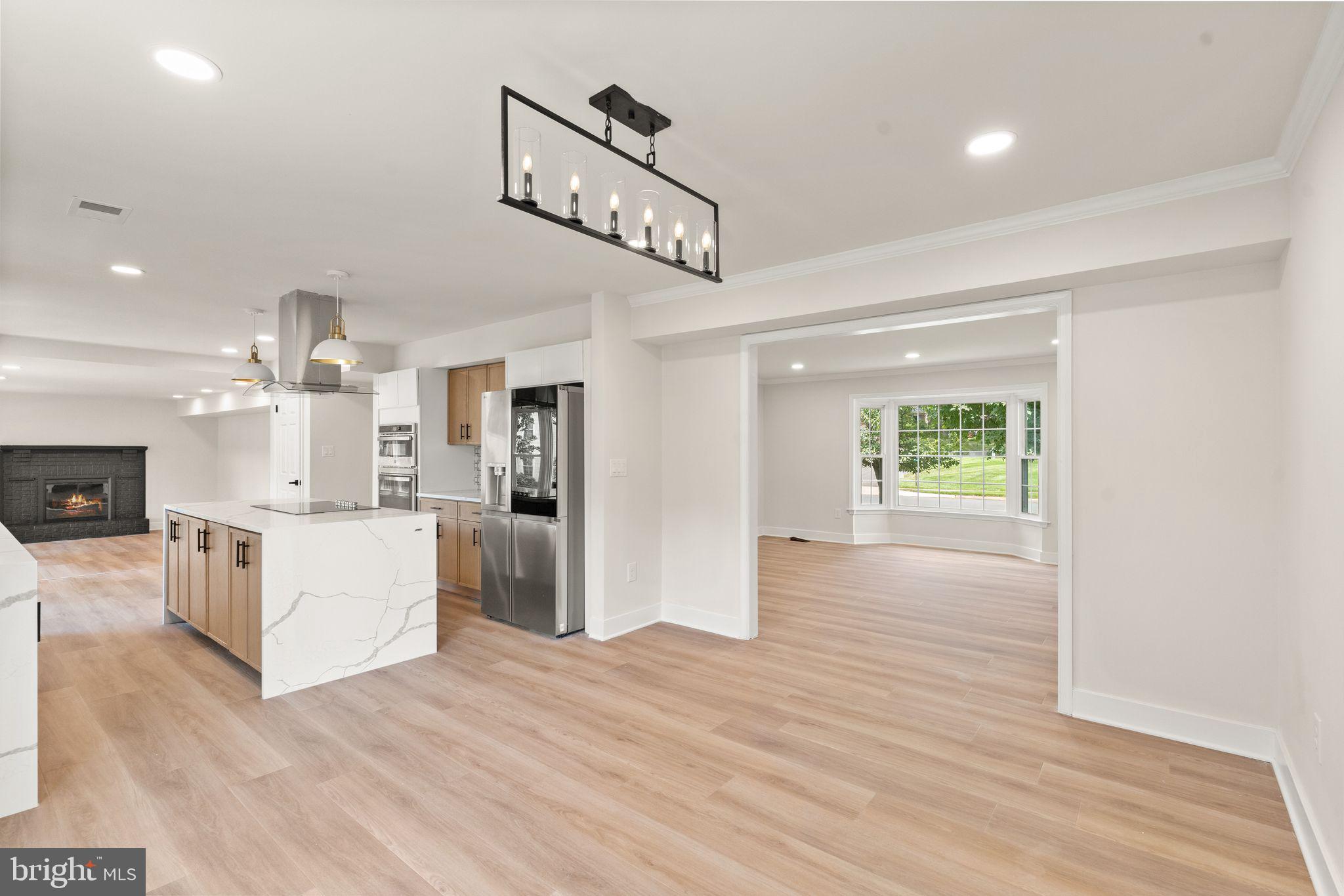 POPLAR TREE WOODS - Residential