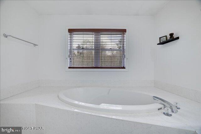 HIGH COUNTRY ESTATES - Residential