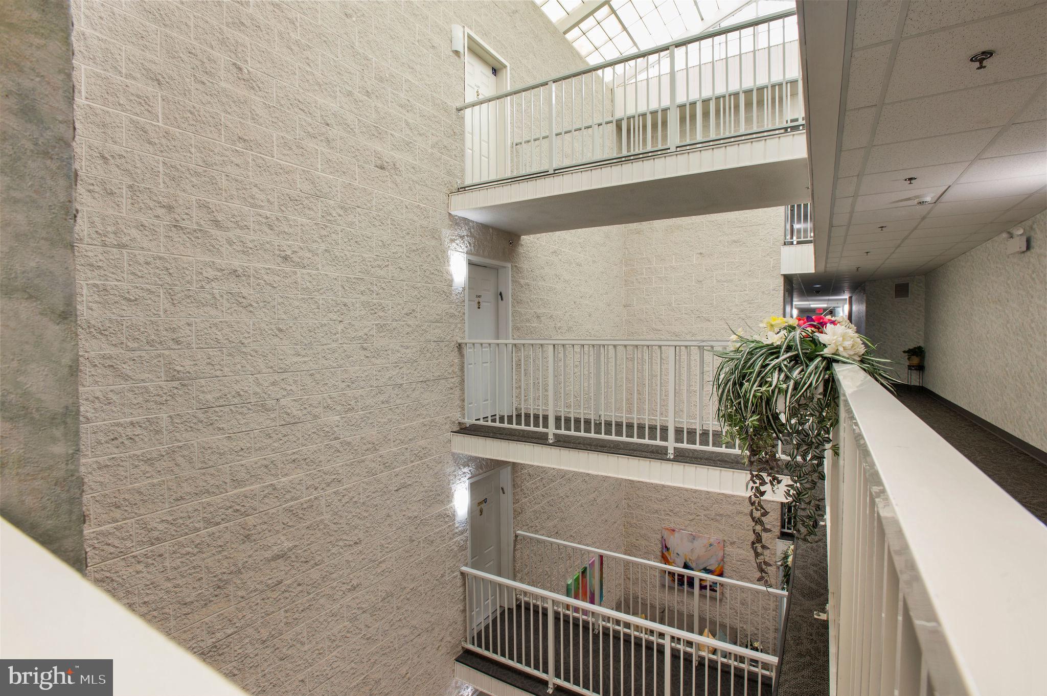 CENTENNIAL STATION - Residential