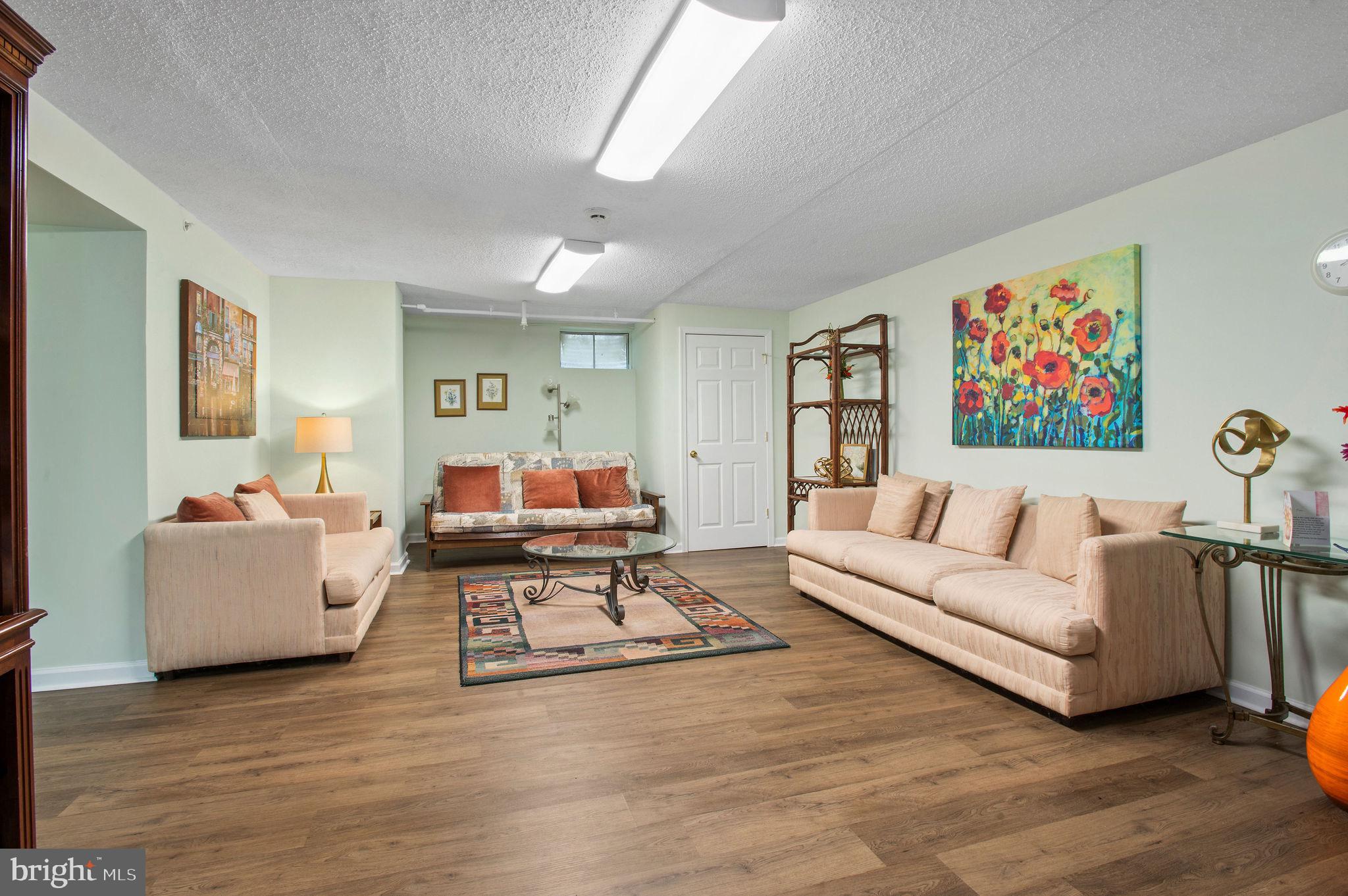CENTENNIAL STATION - Residential