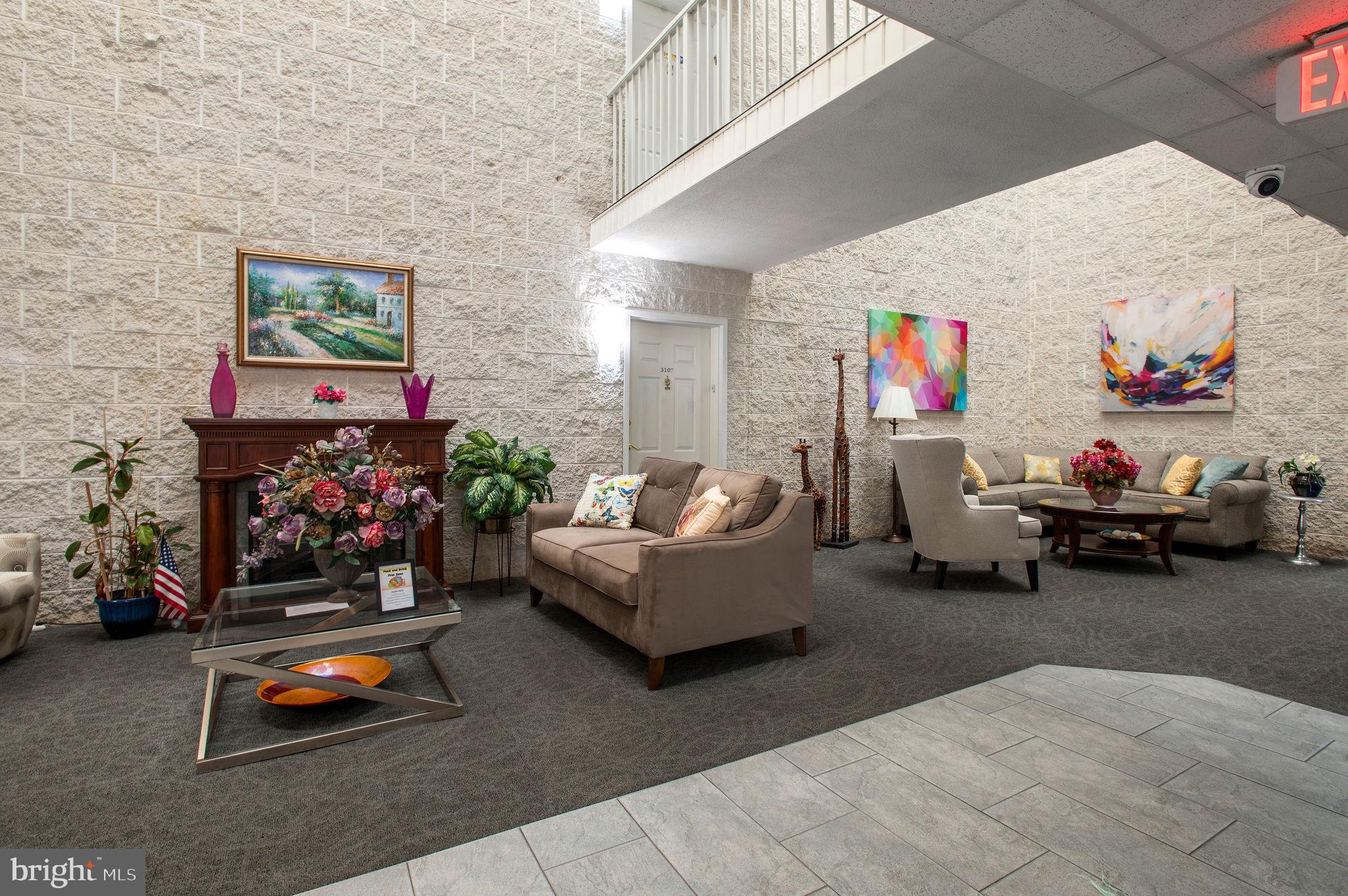 CENTENNIAL STATION - Residential