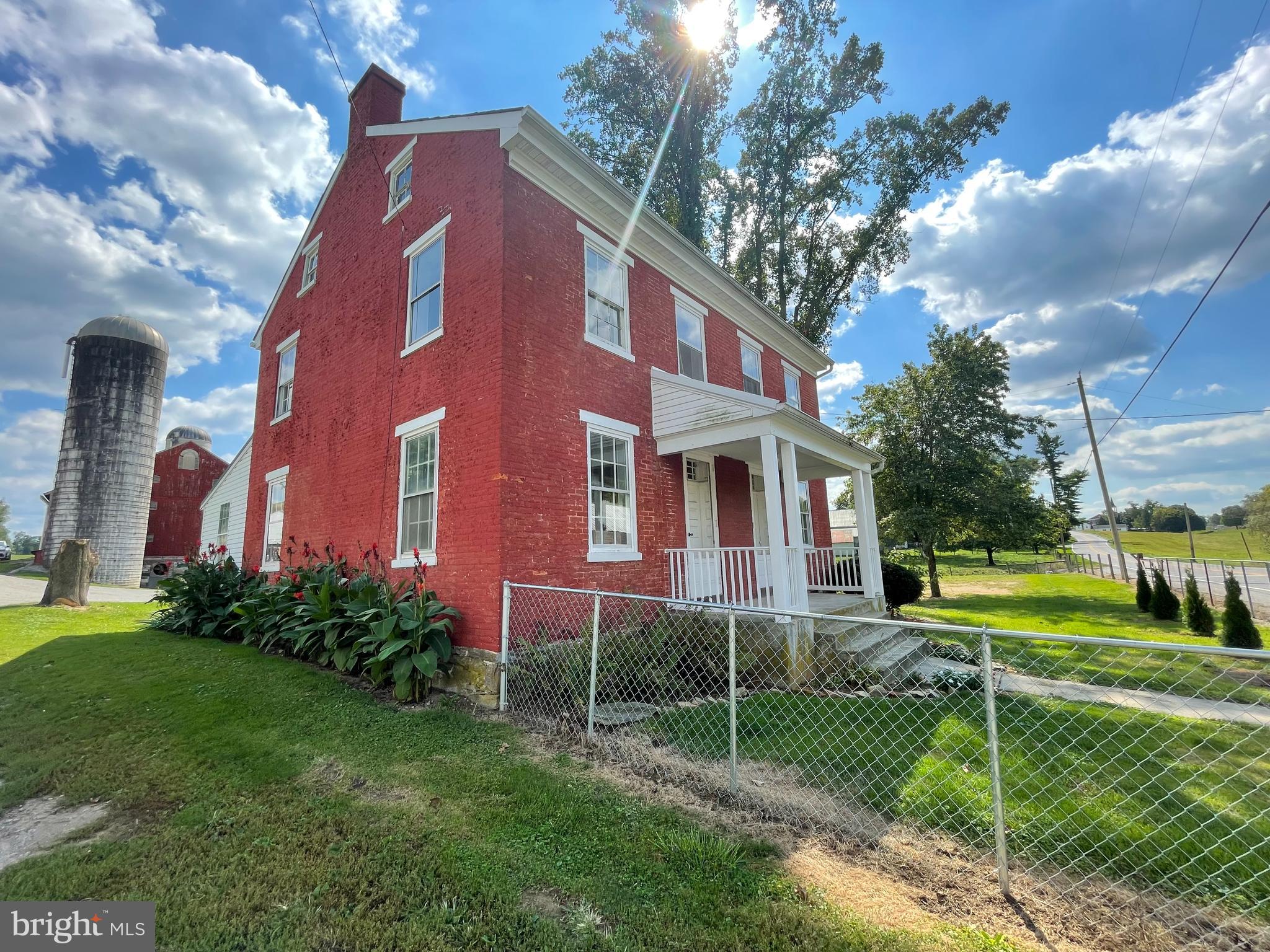WEST MANCHESTER TWP - Residential Lease