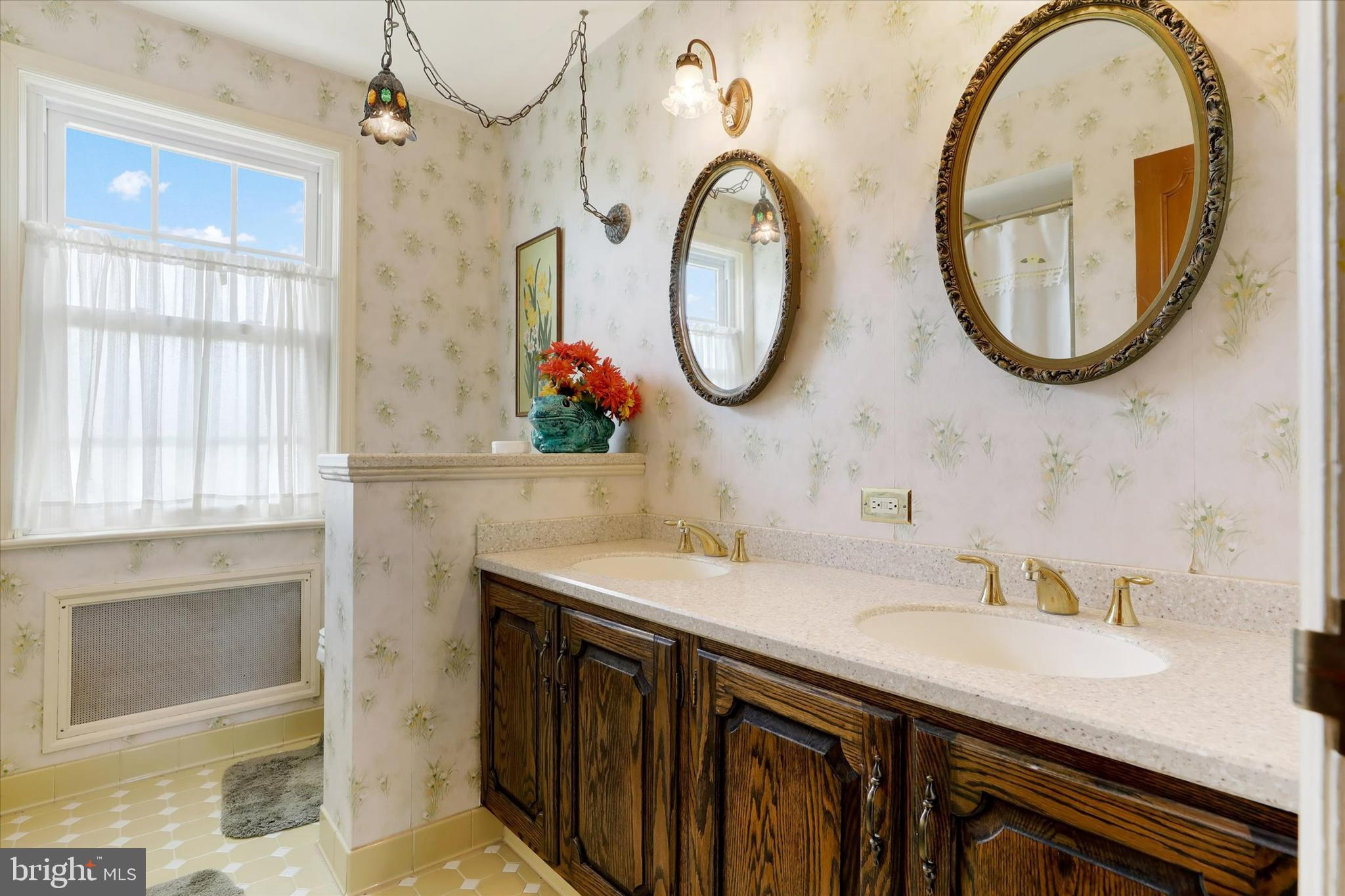 DREXEL HILL - Residential